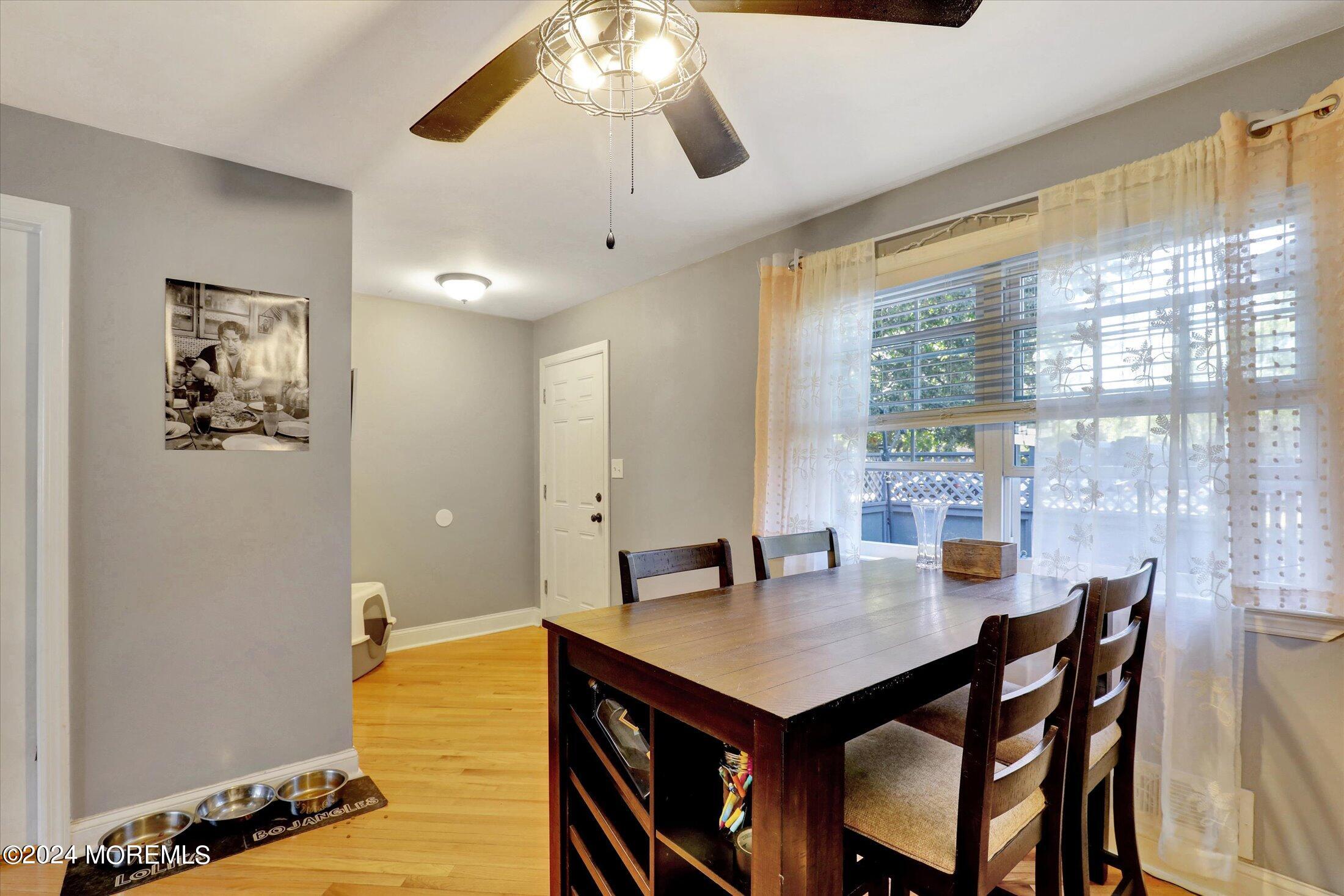 1228 Baylis Court