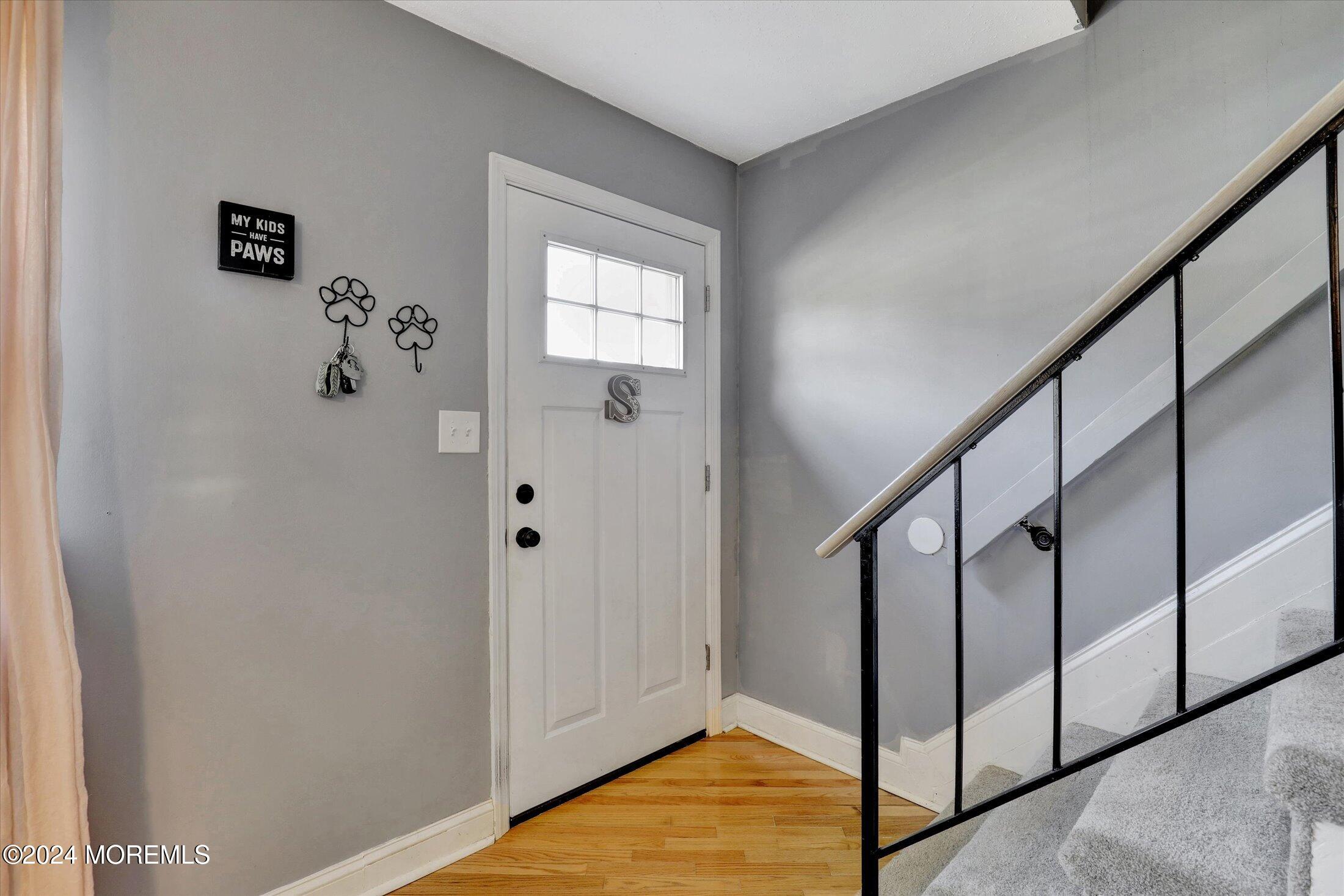 1228 Baylis Court