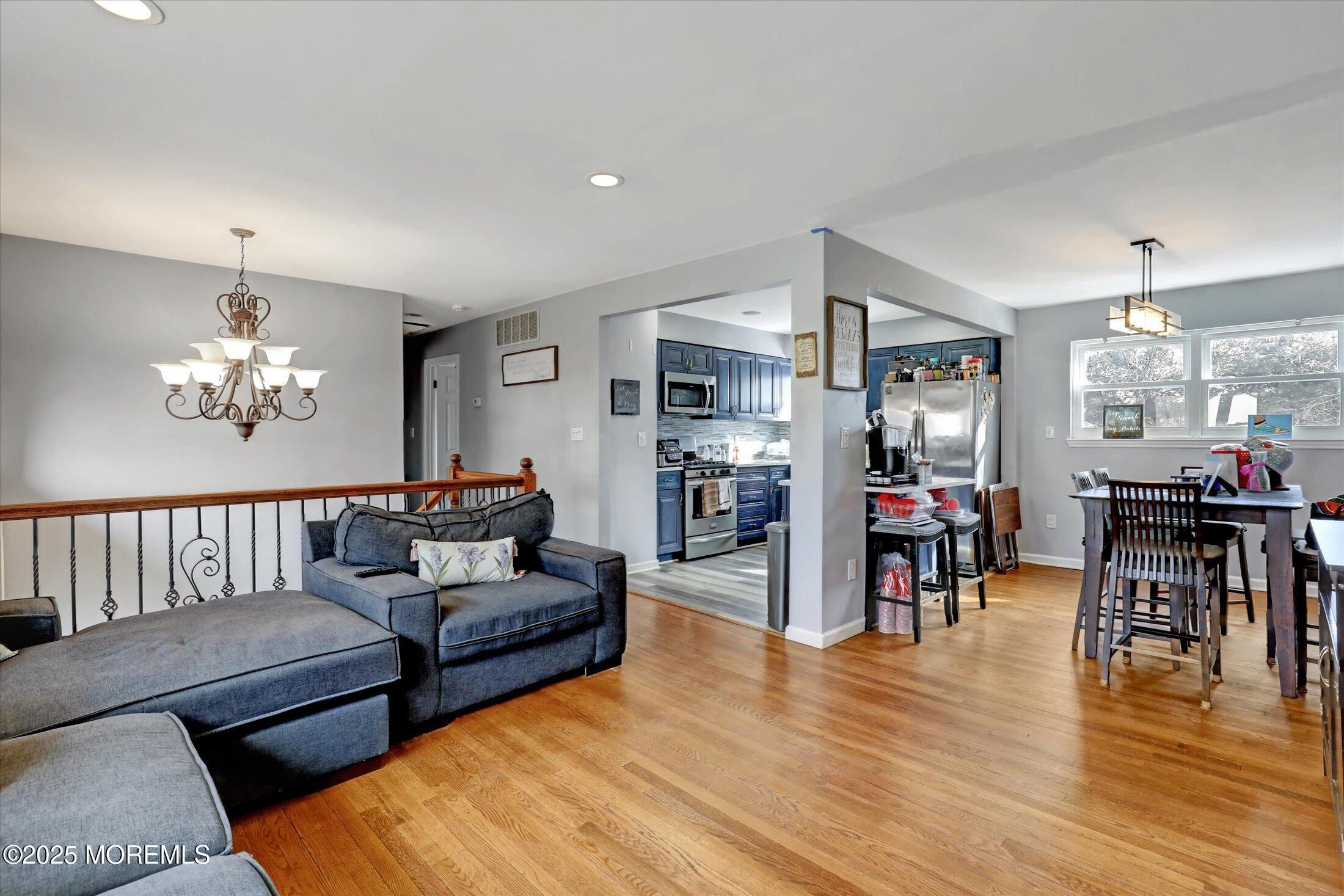 6 Sarian Drive