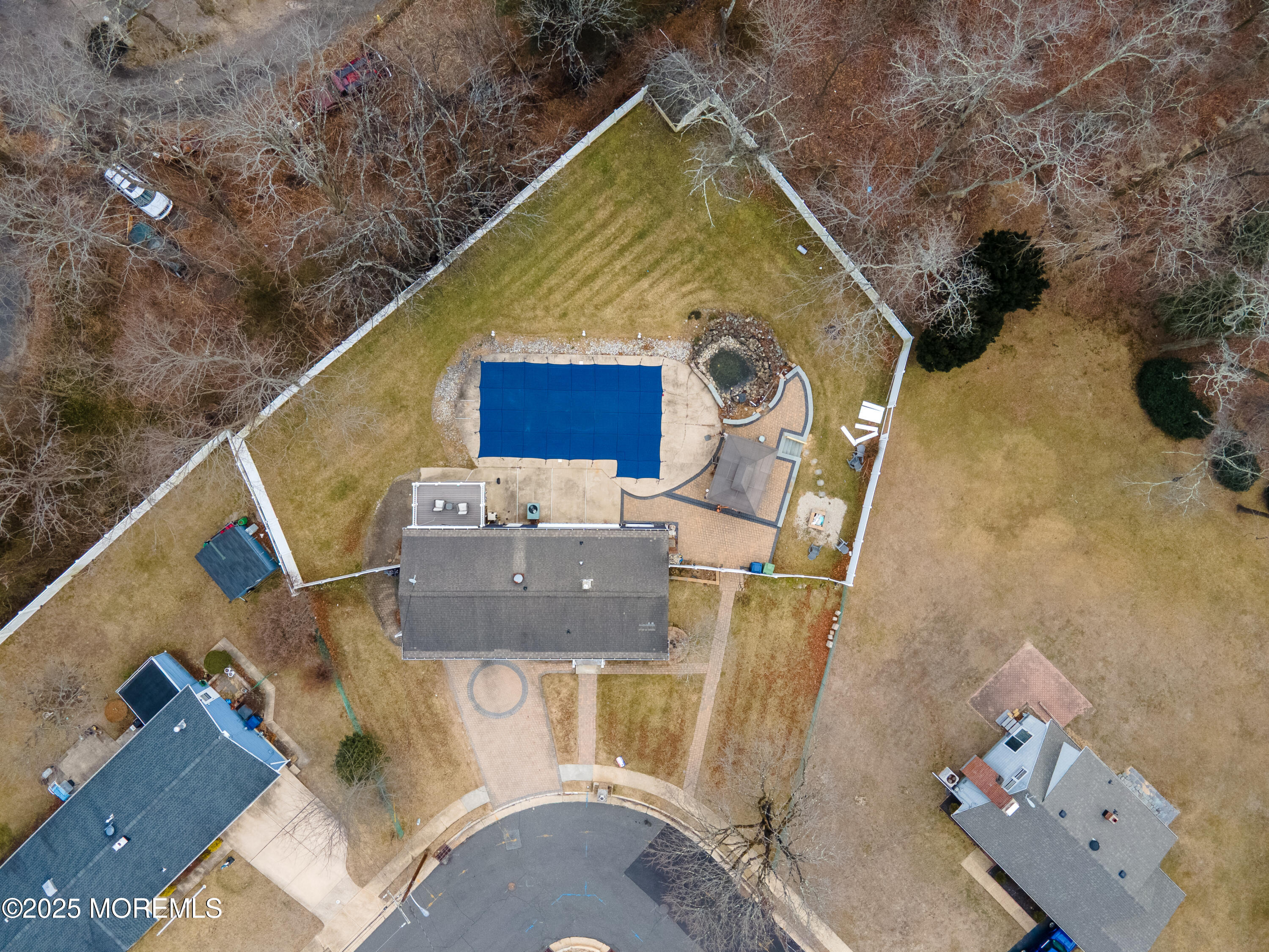 6 Sarian Drive