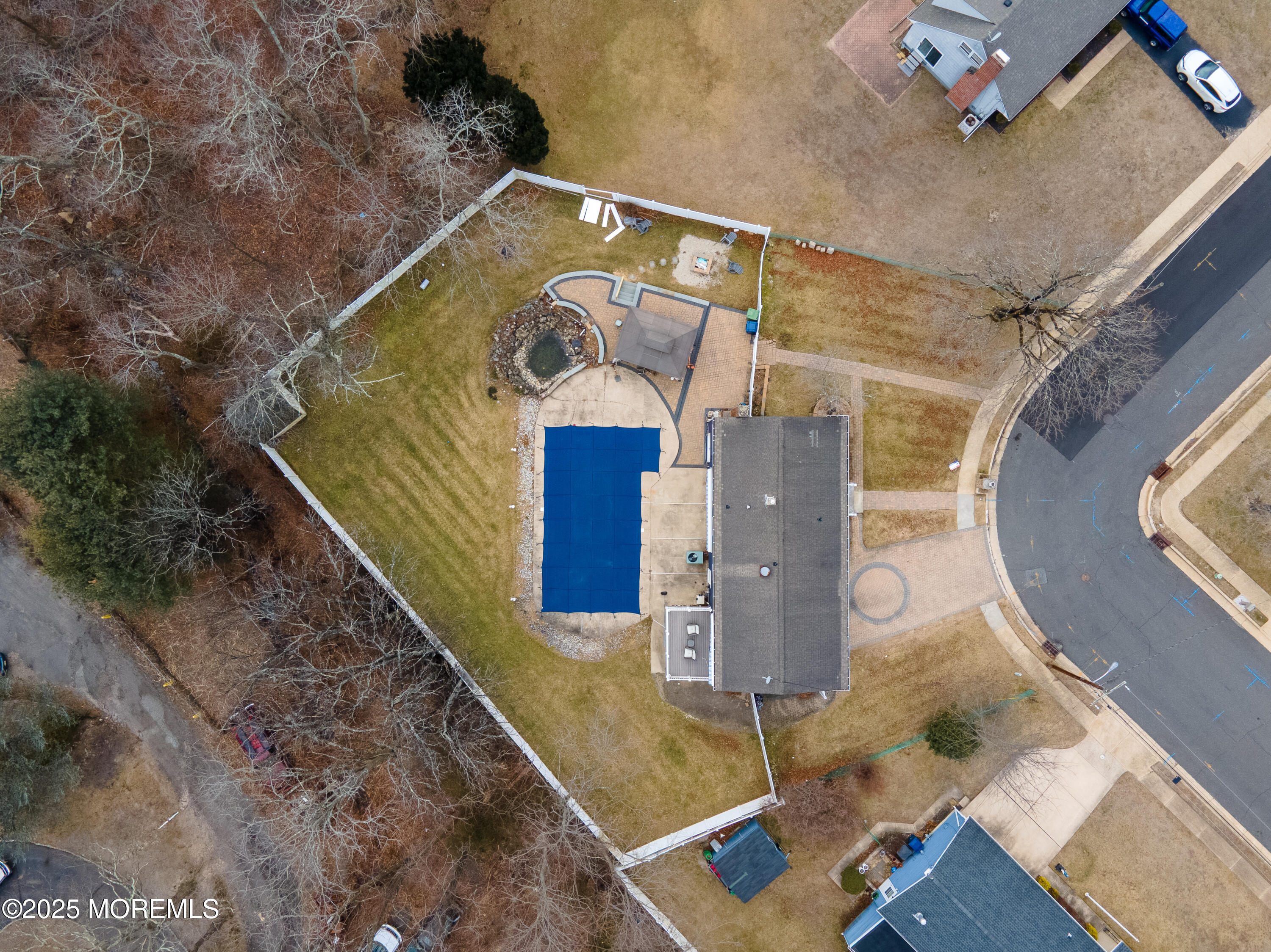 6 Sarian Drive