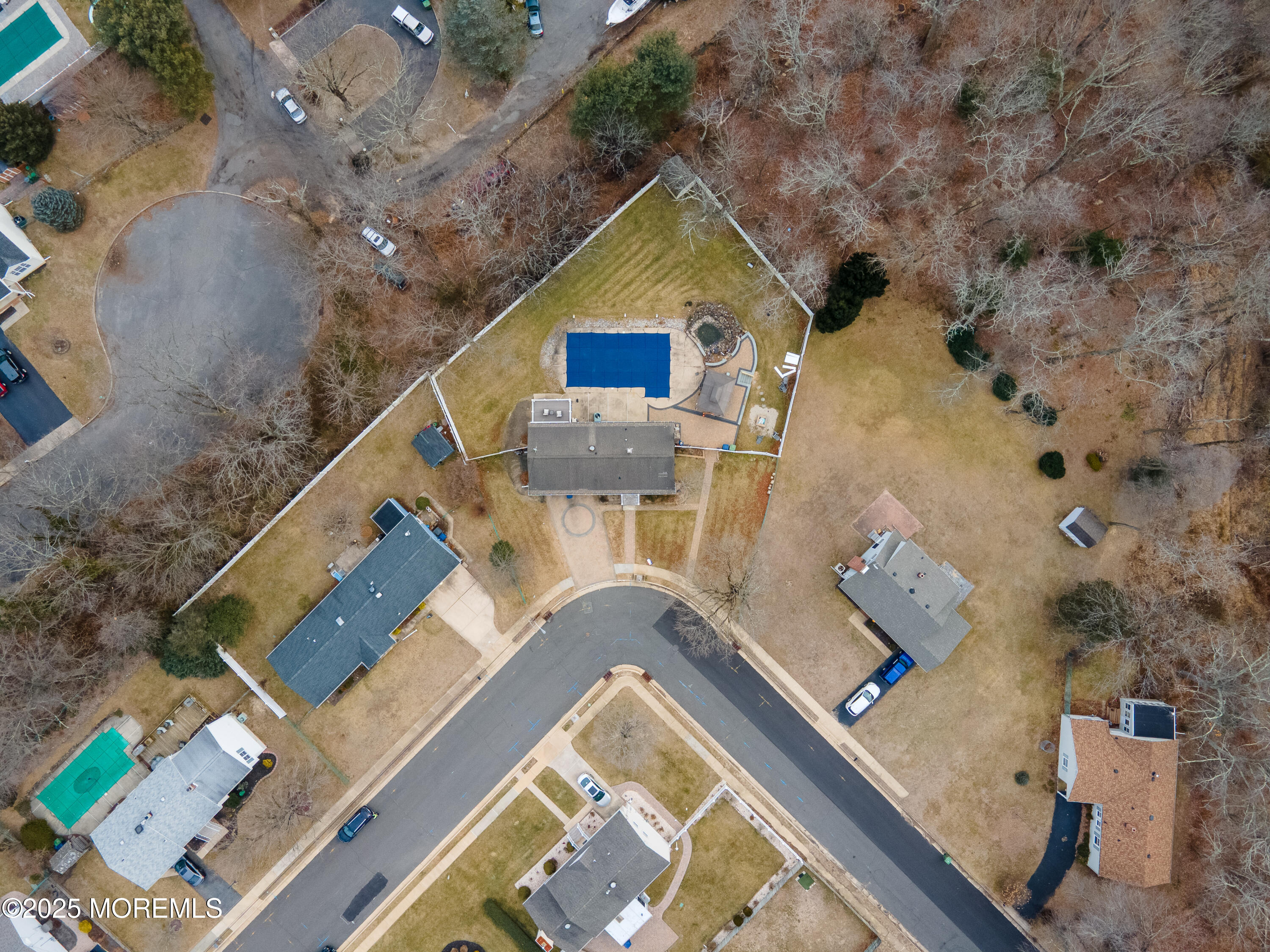 6 Sarian Drive