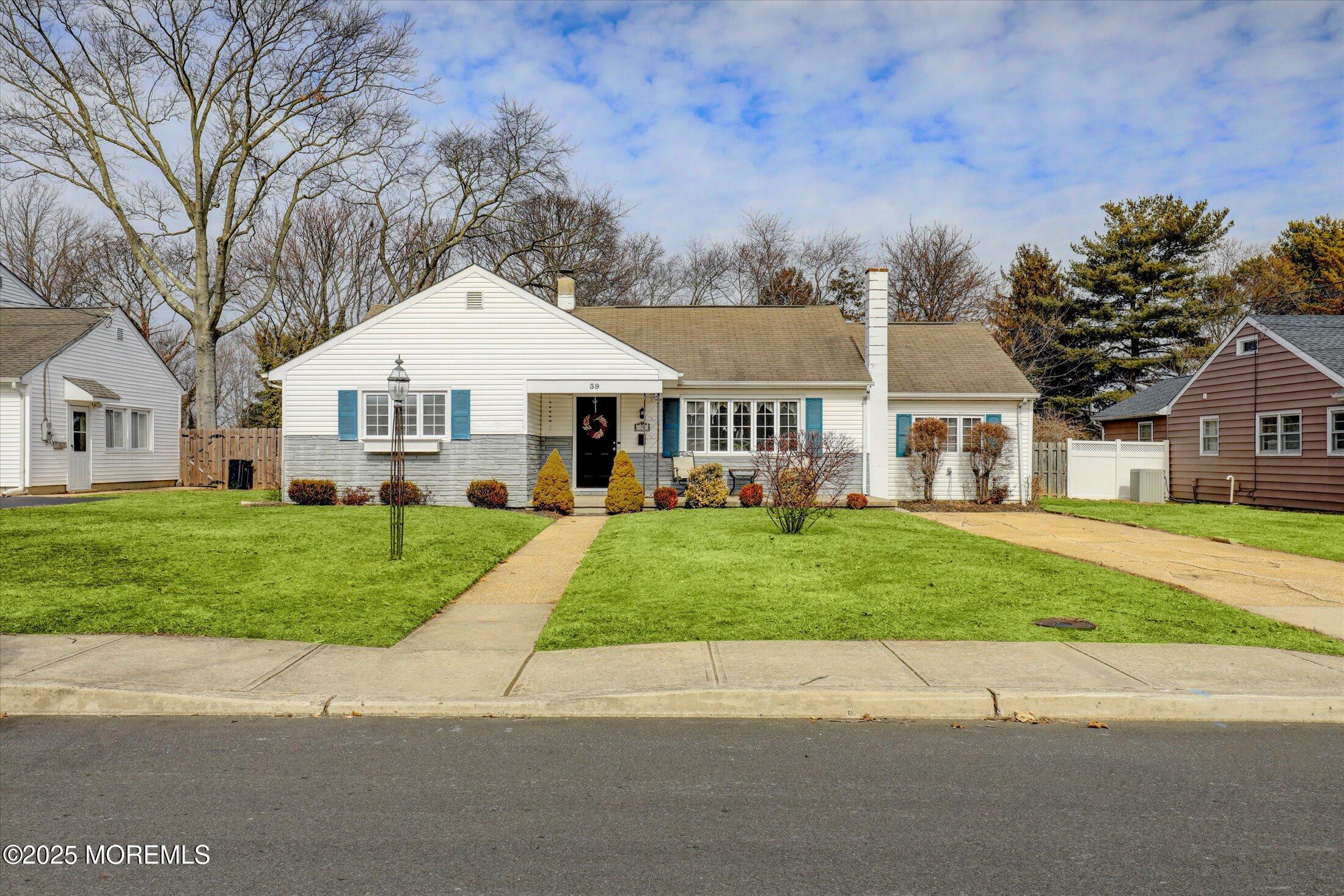 39 Delaware Avenue