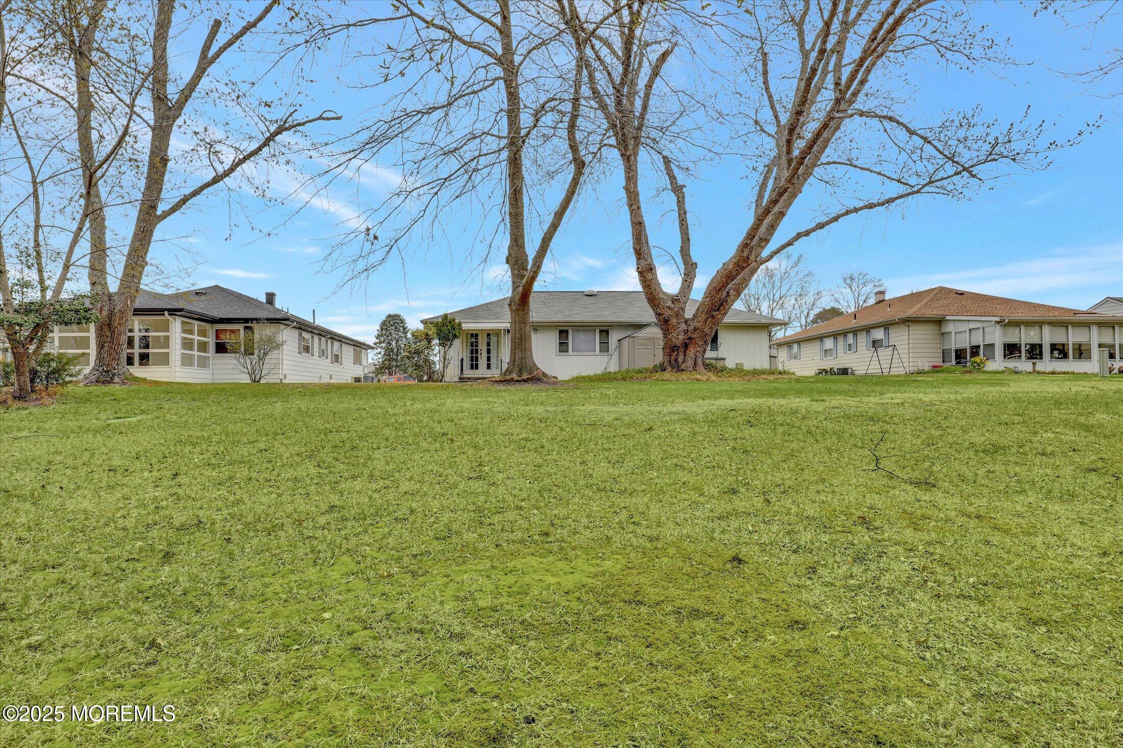 93 Barbados Drive S