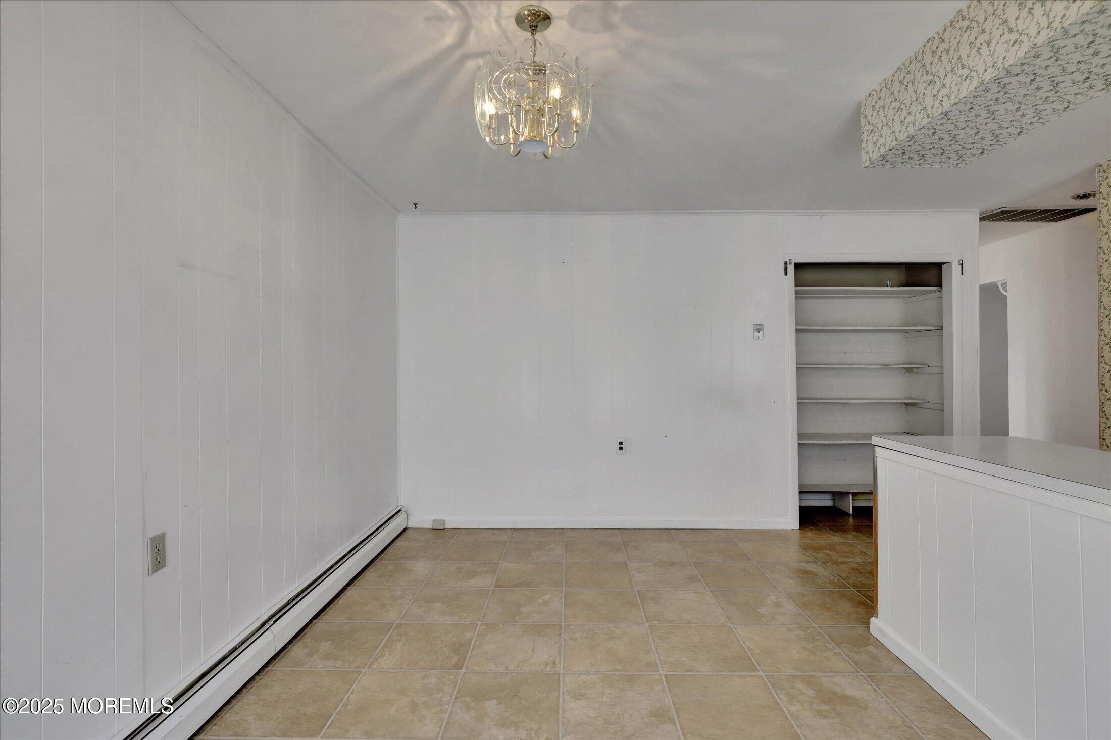 93 Barbados Drive S