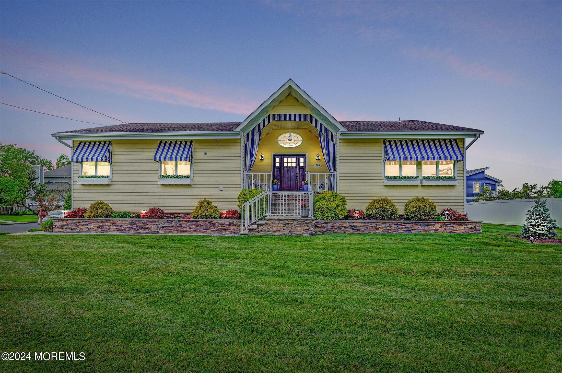 508 Port Au Peck Avenue