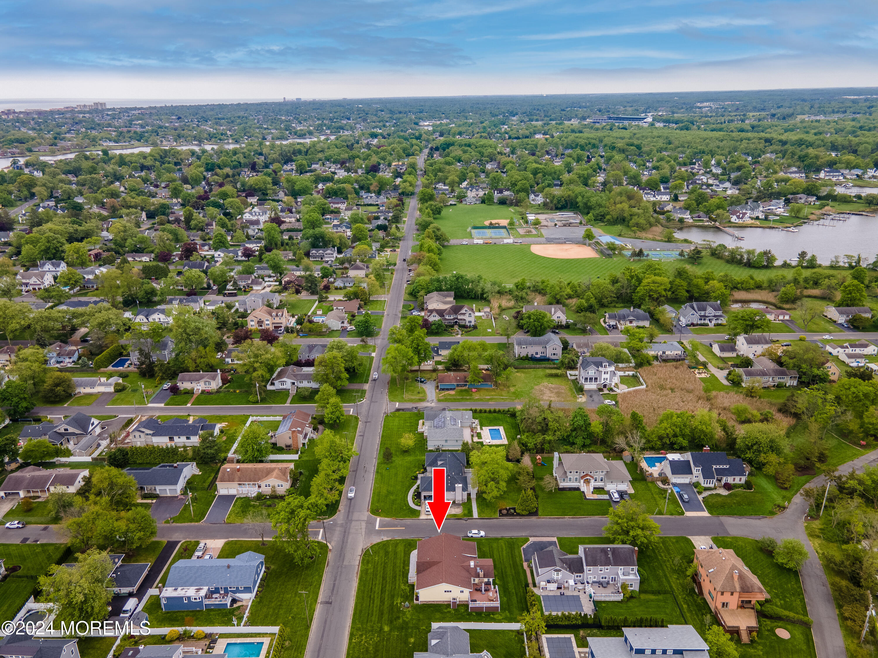 508 Port Au Peck Avenue