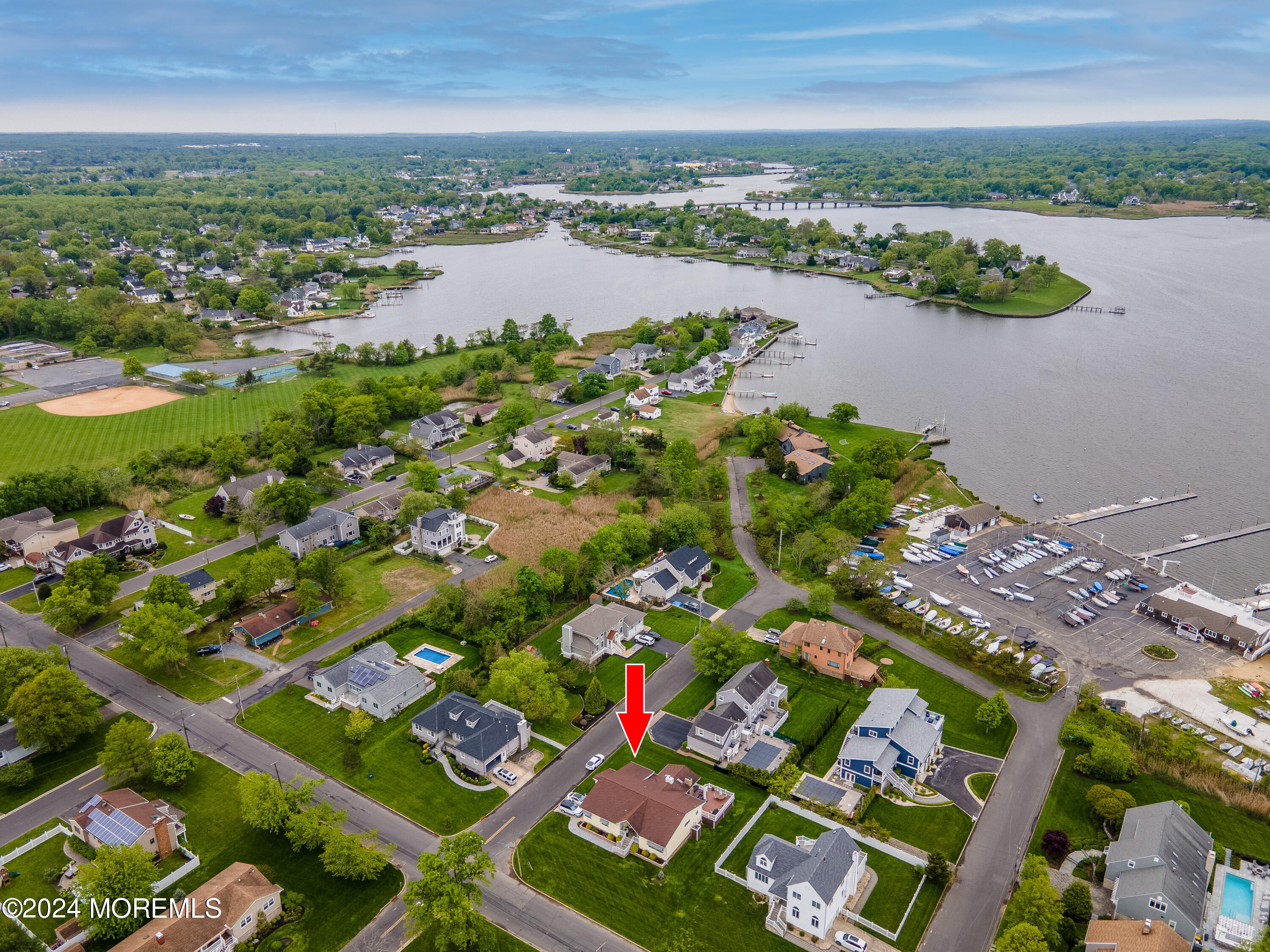 508 Port Au Peck Avenue