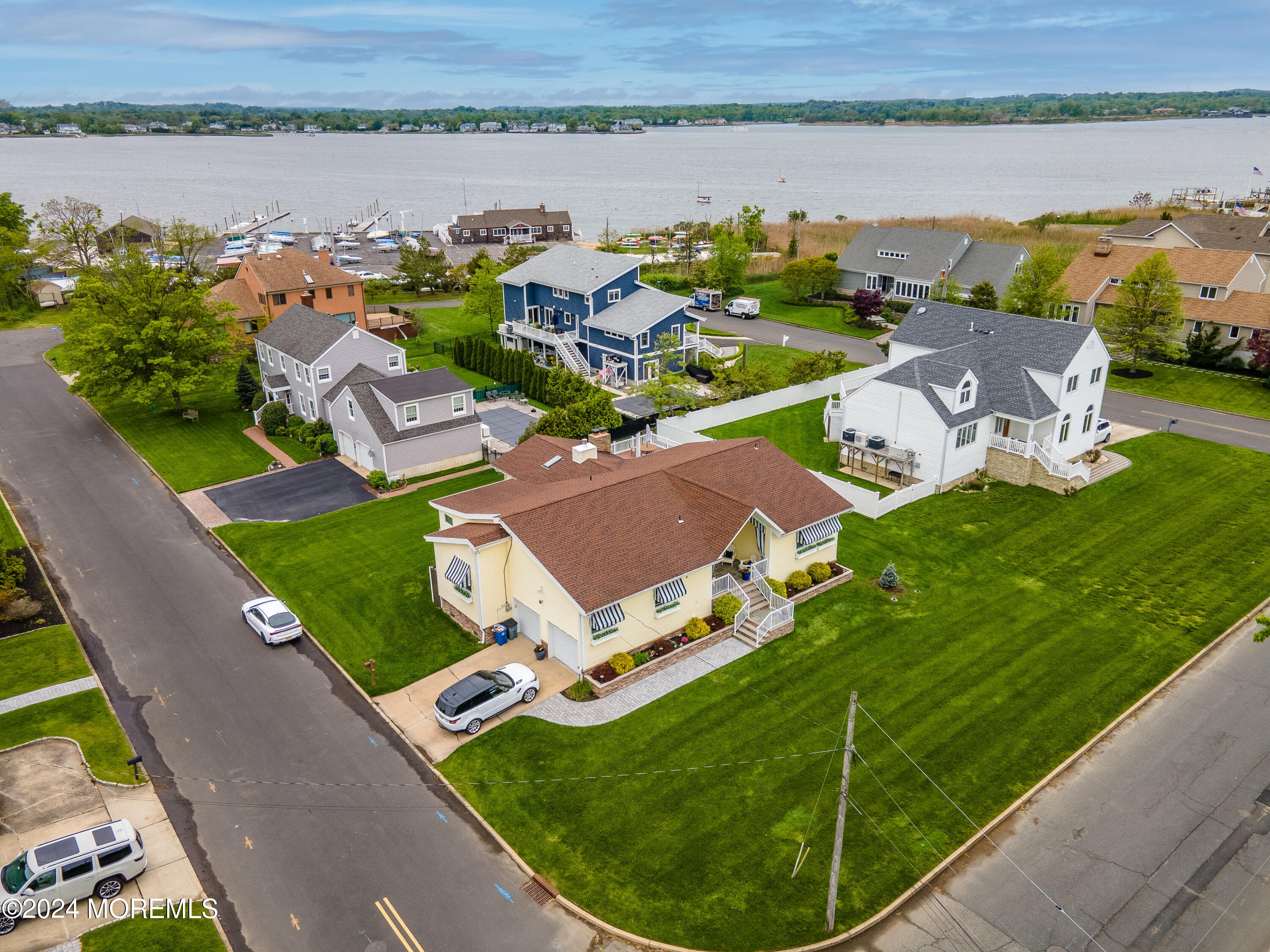 508 Port Au Peck Avenue