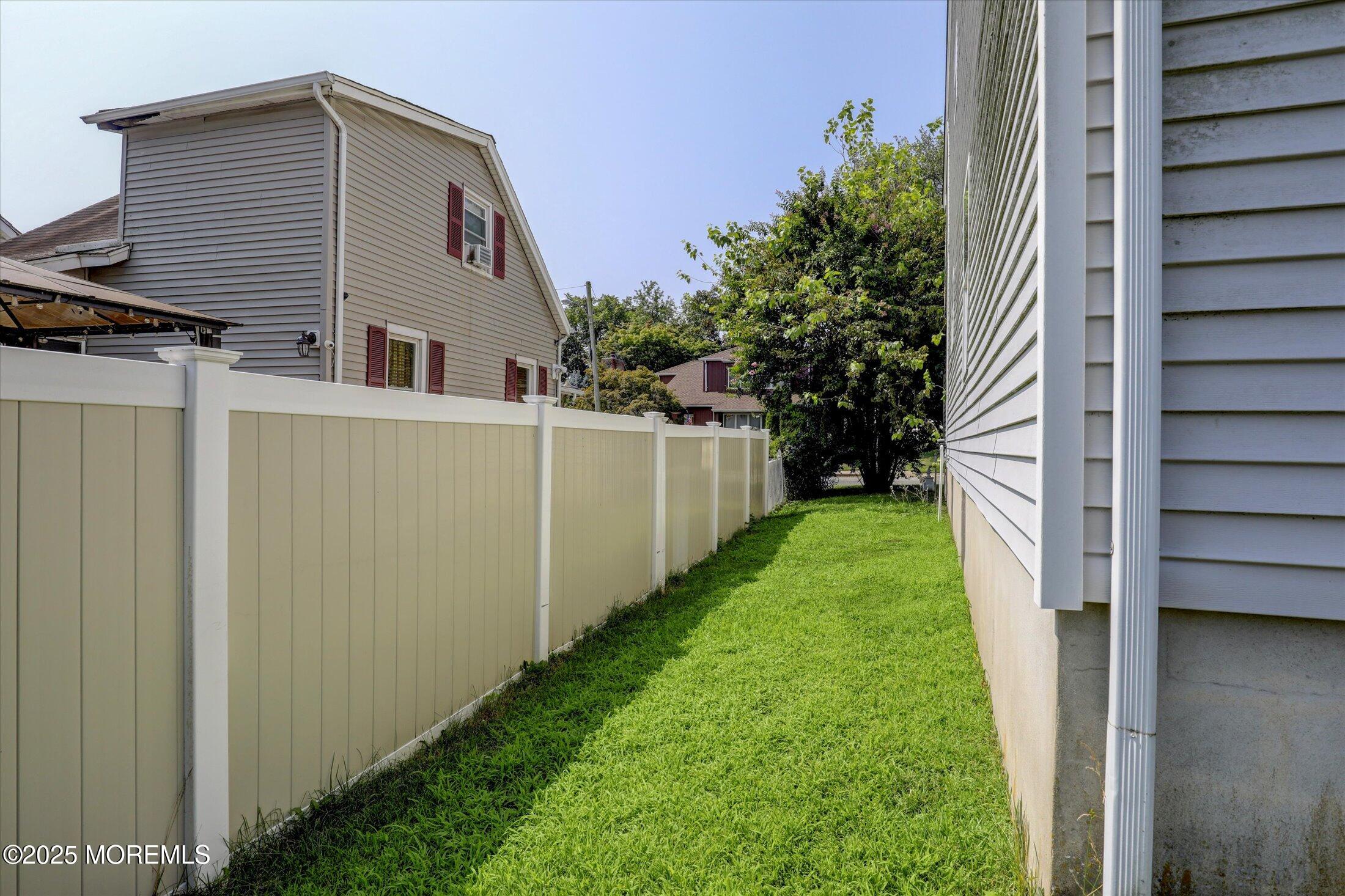 477 Westbourne Avenue