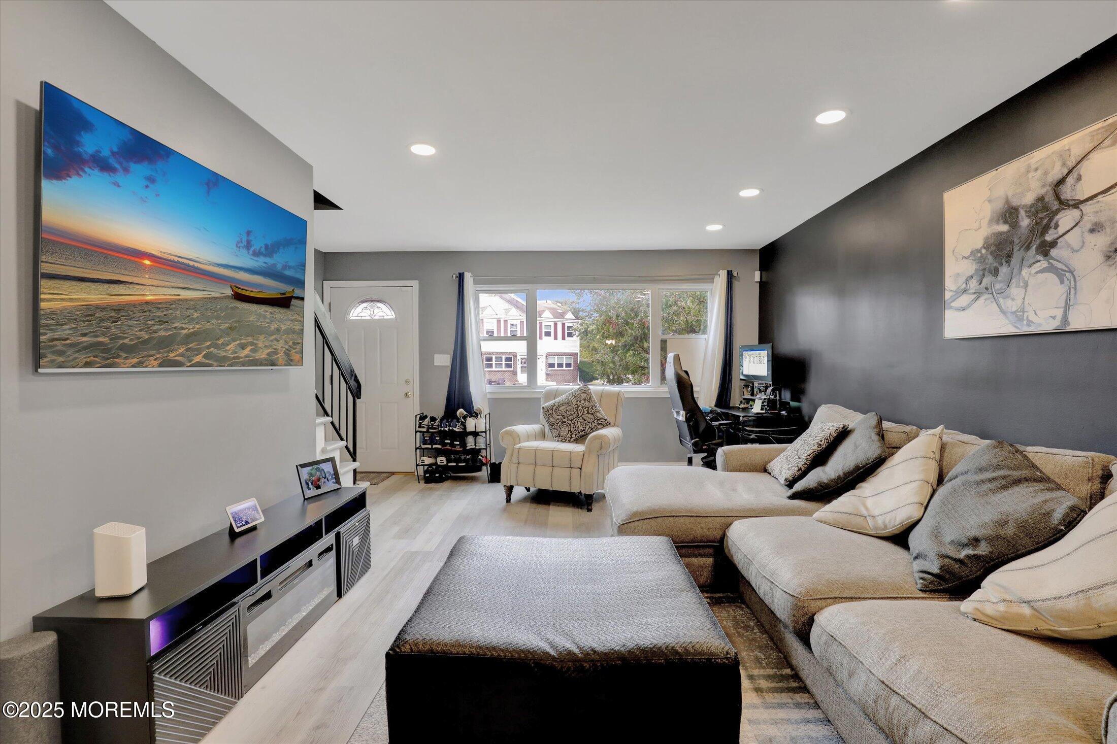 163 Primrose Lane