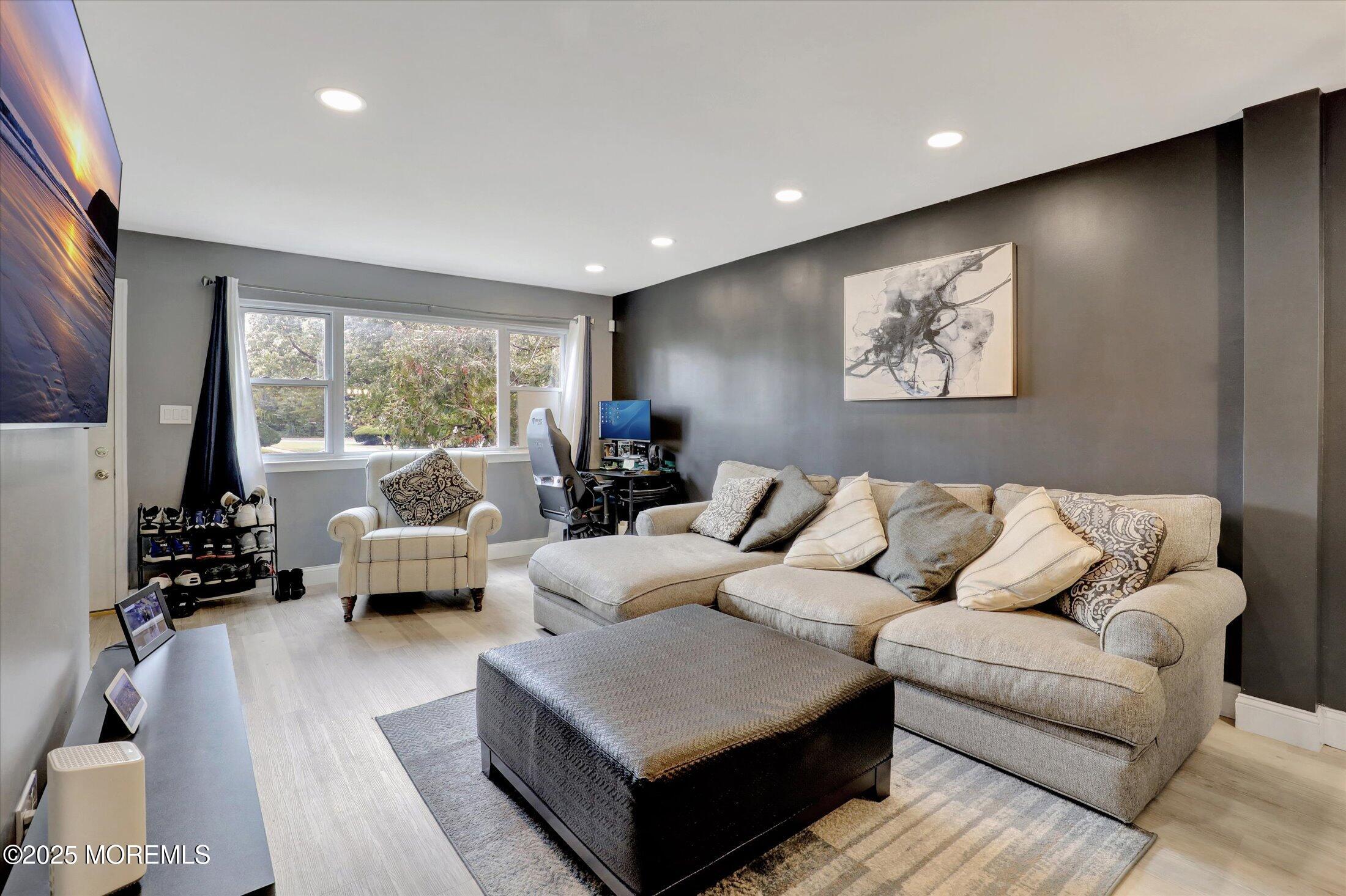 163 Primrose Lane