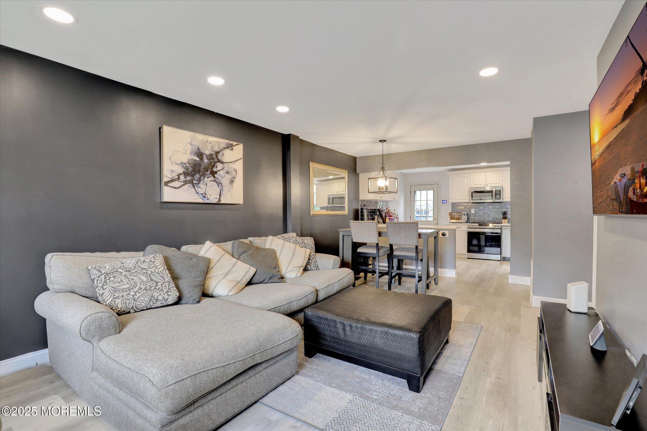 163 Primrose Lane