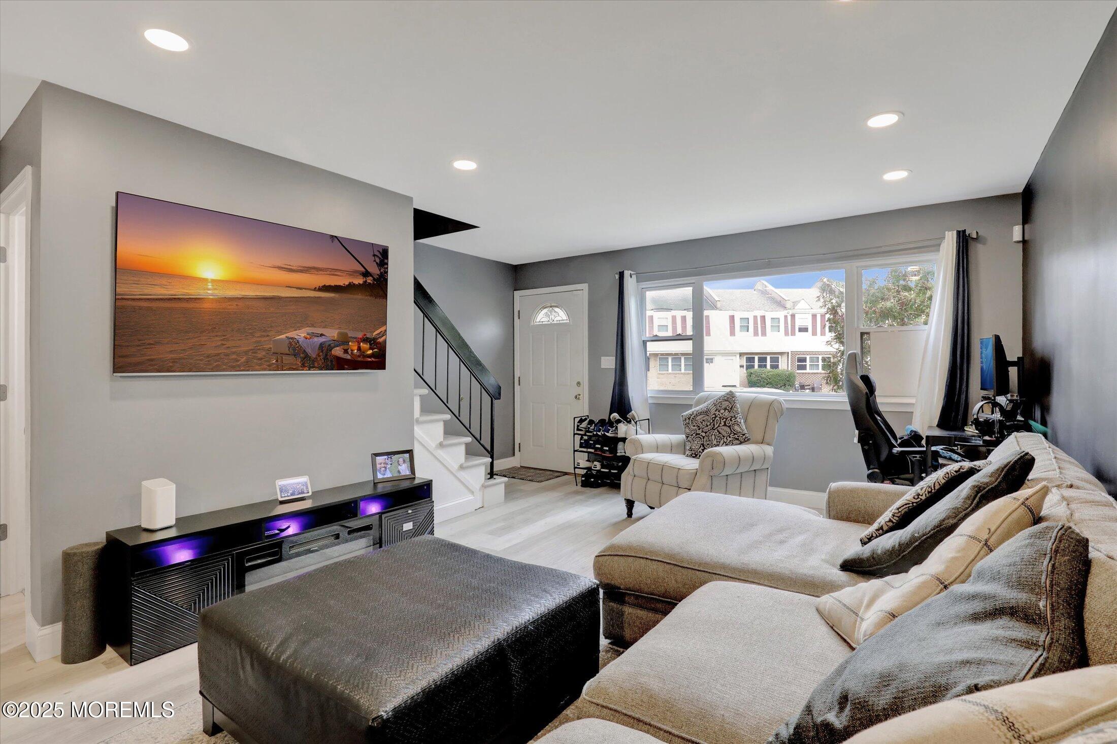 163 Primrose Lane