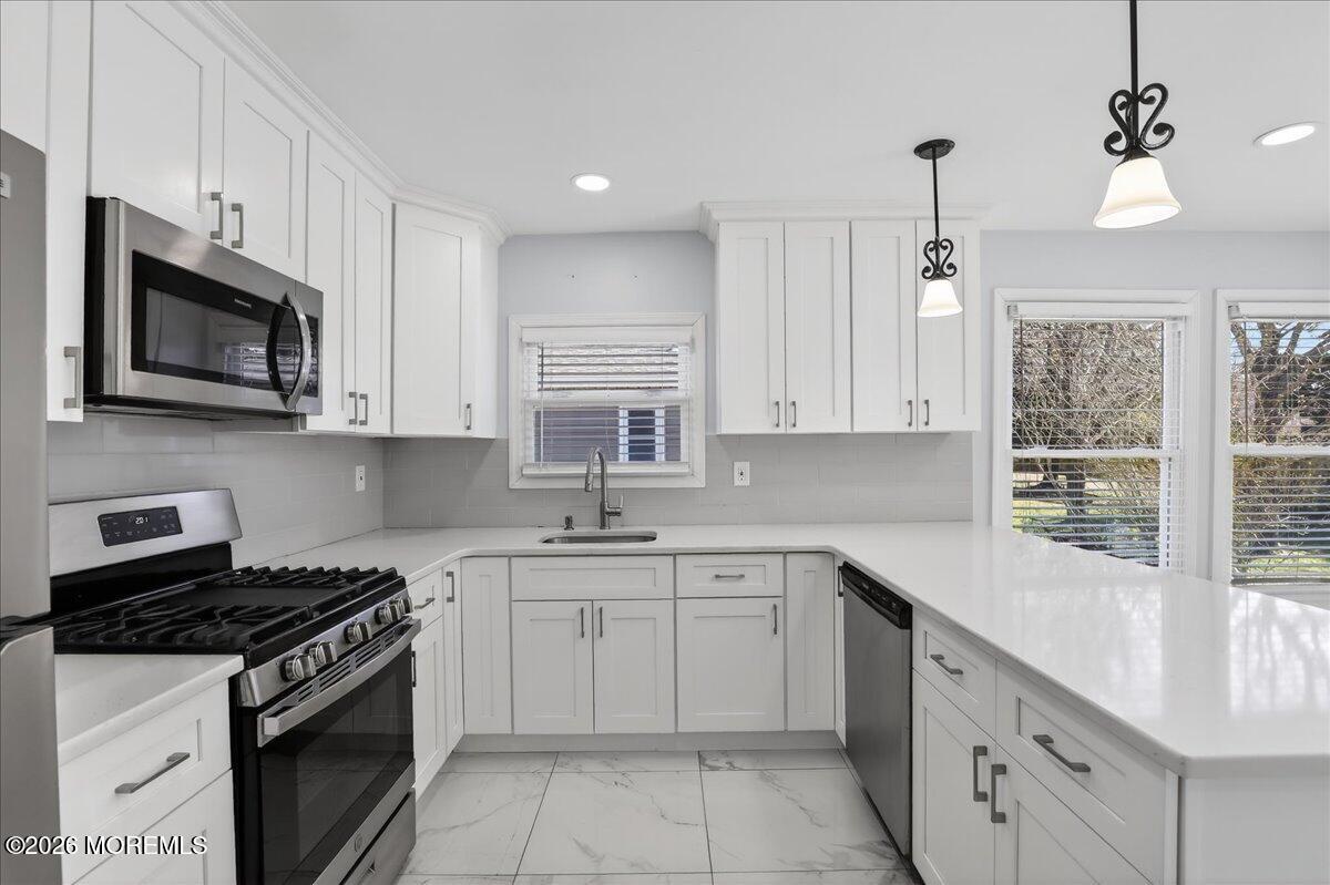 160 Port Royal Drive