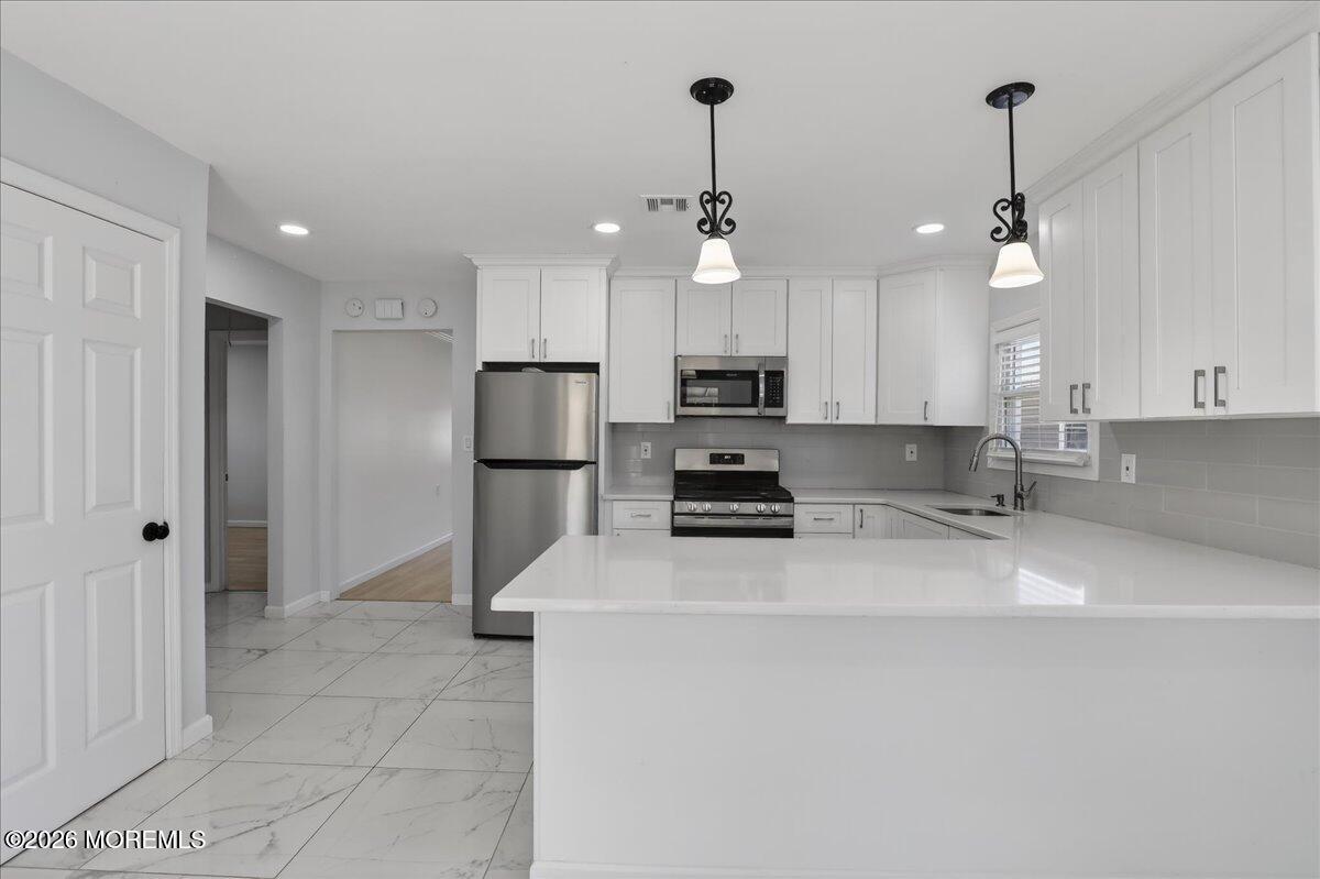 160 Port Royal Drive