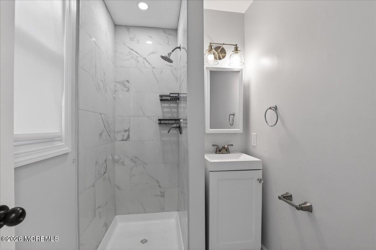 160 Port Royal Drive