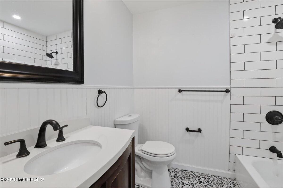 160 Port Royal Drive