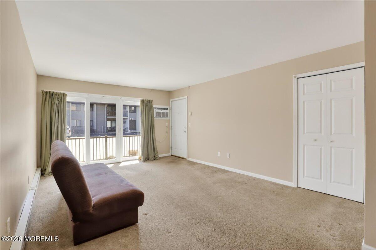 330 Shore Drive E2