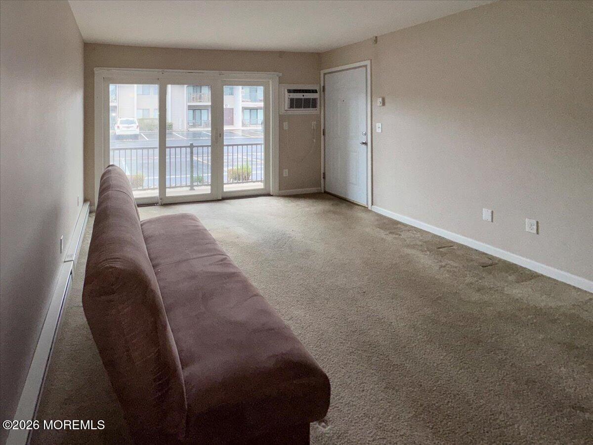 330 Shore Drive E2