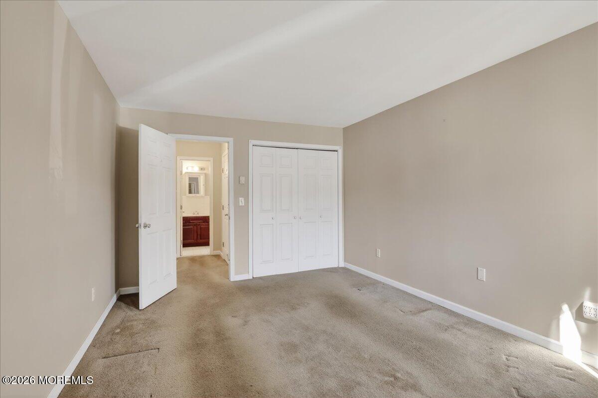 330 Shore Drive E2