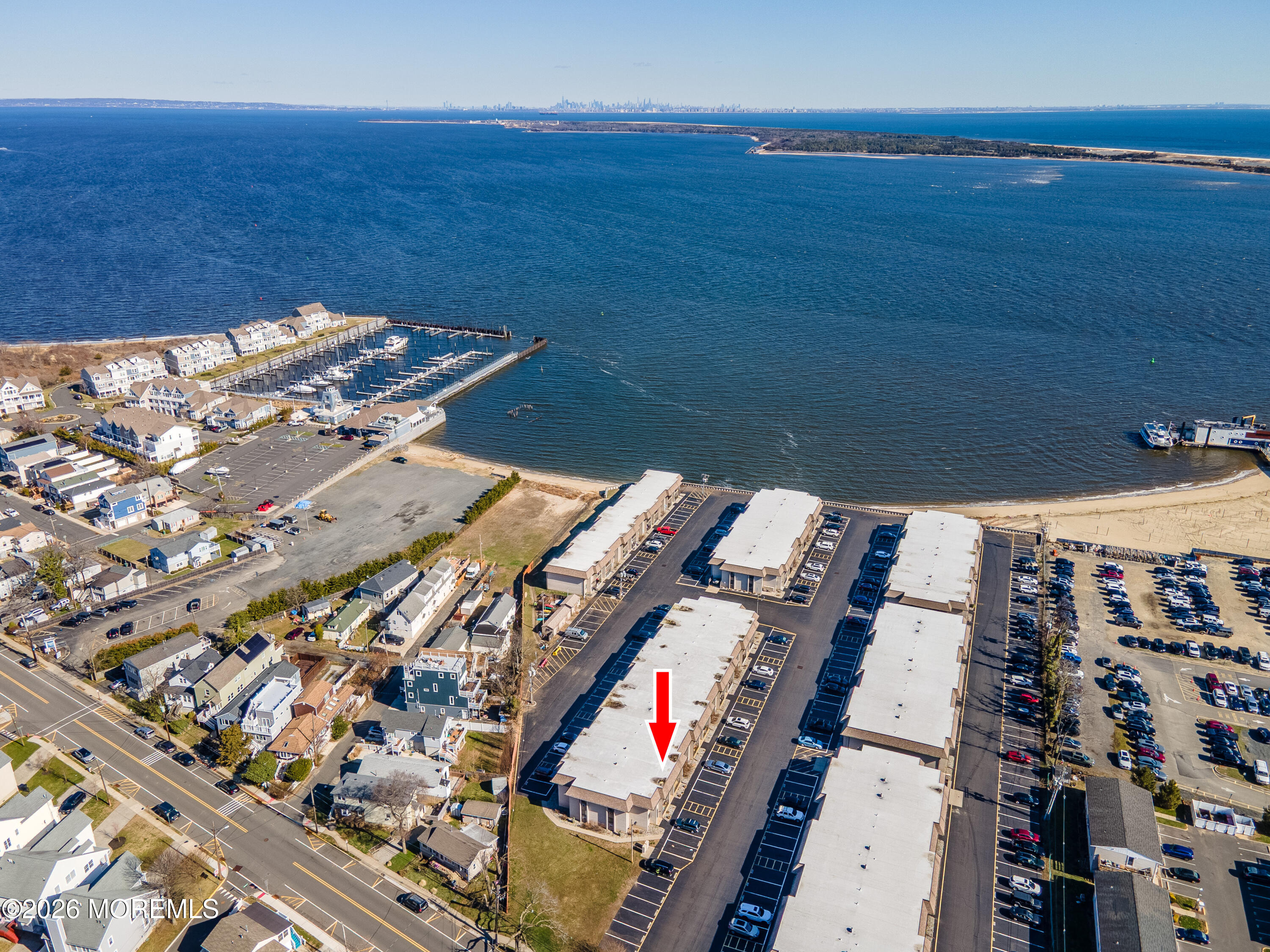 330 Shore Drive E2