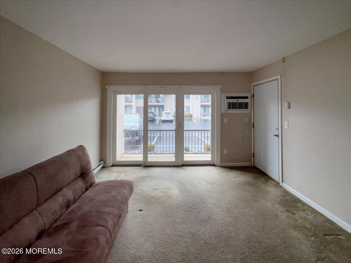 330 Shore Drive E2