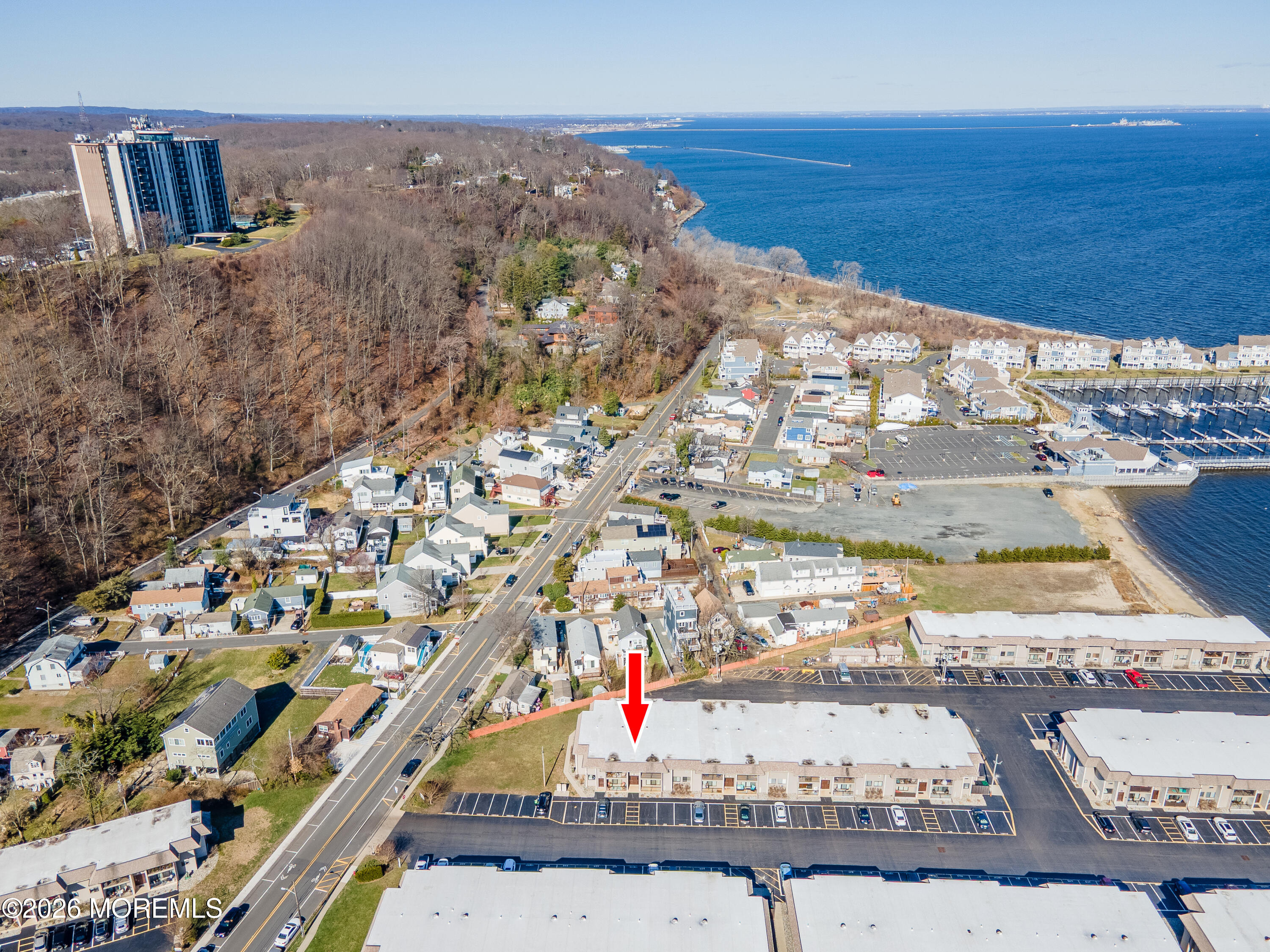 330 Shore Drive E2