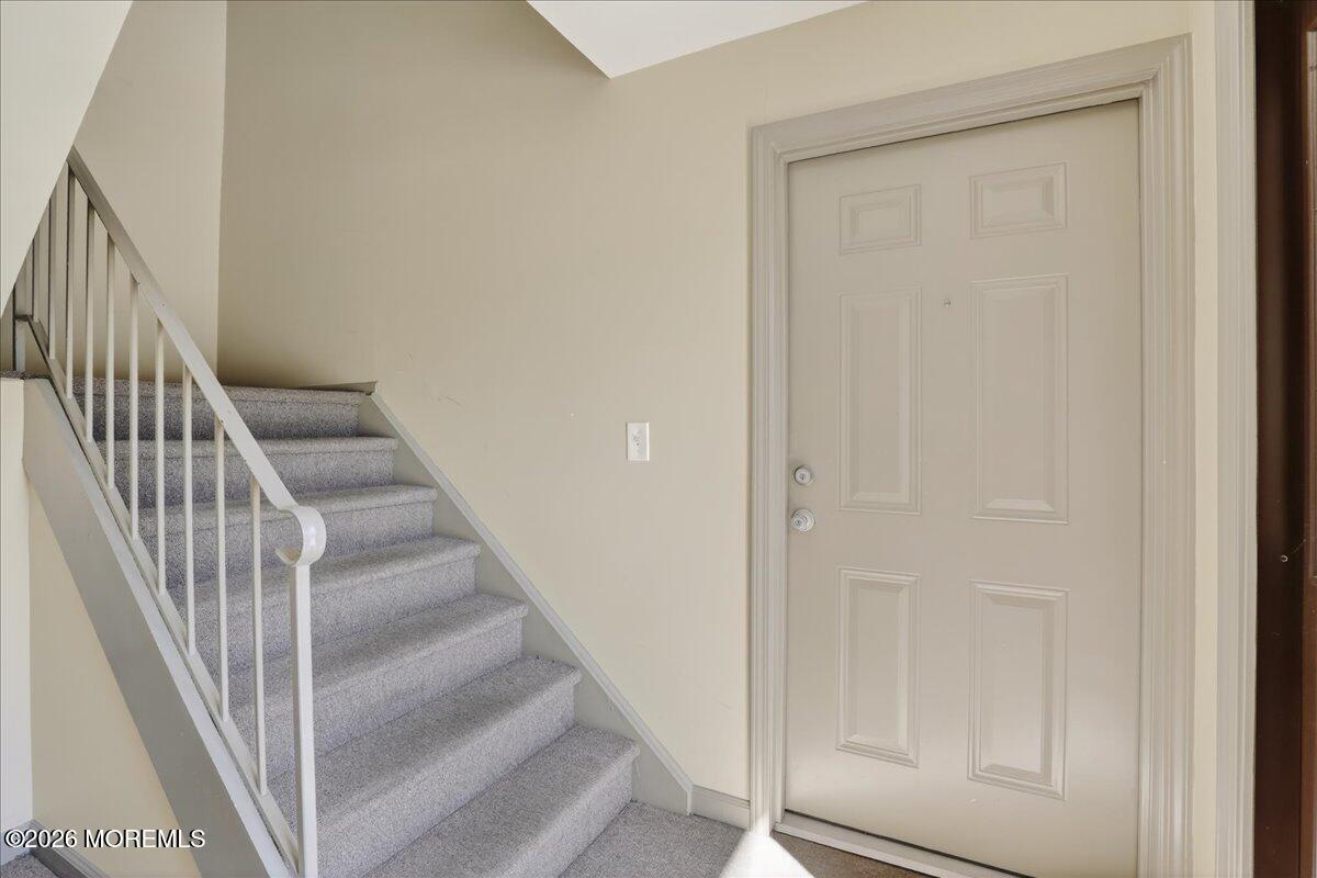 330 Shore Drive E2