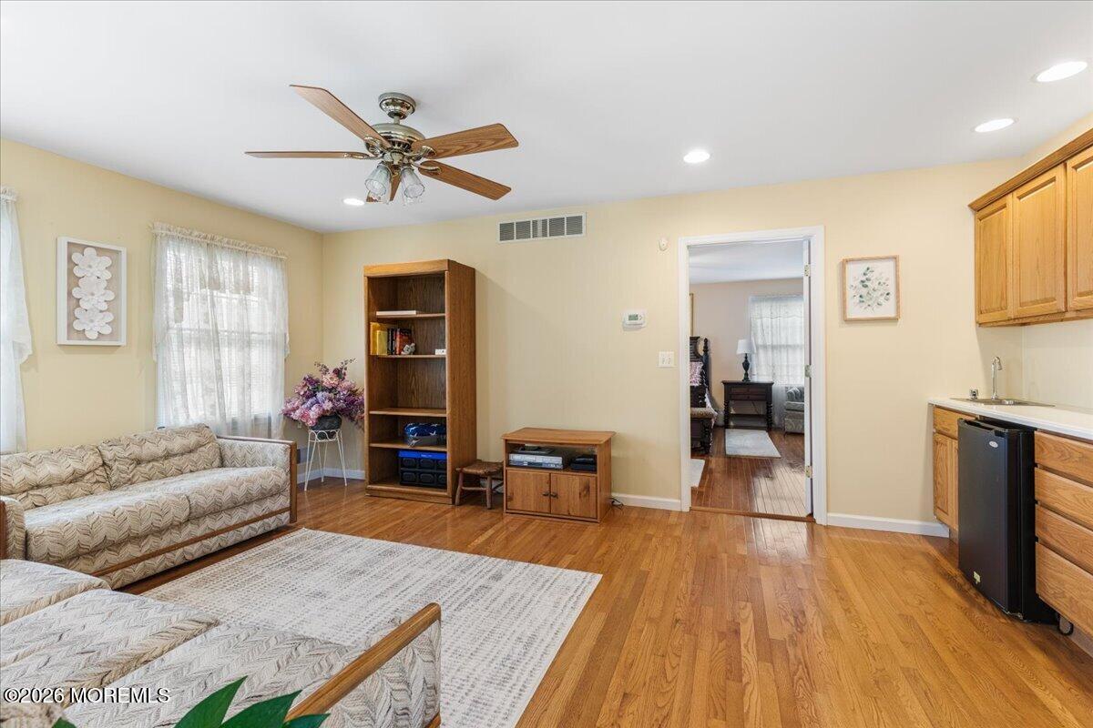 801 Stamford Drive