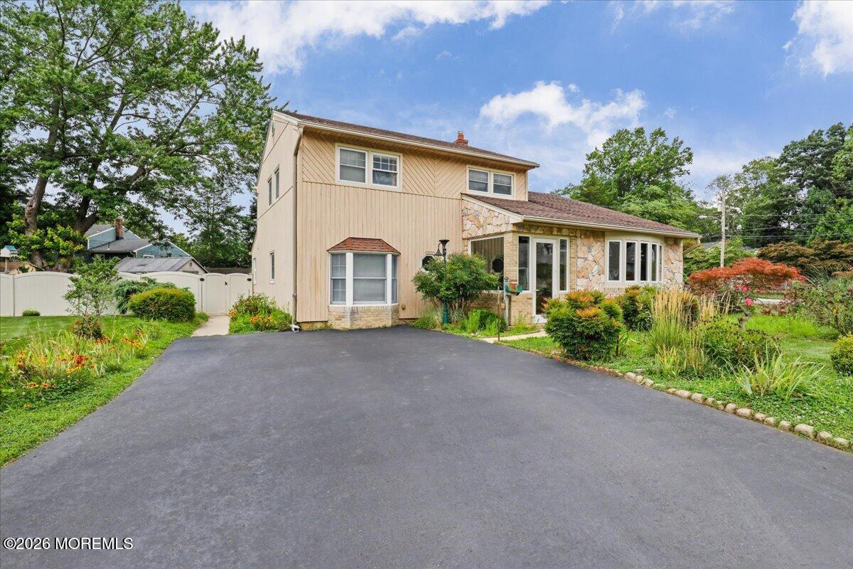 20 Eisele Avenue