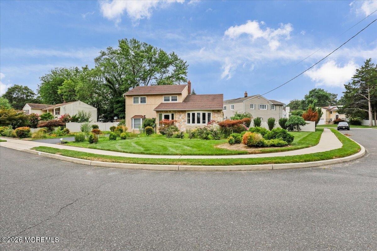 20 Eisele Avenue
