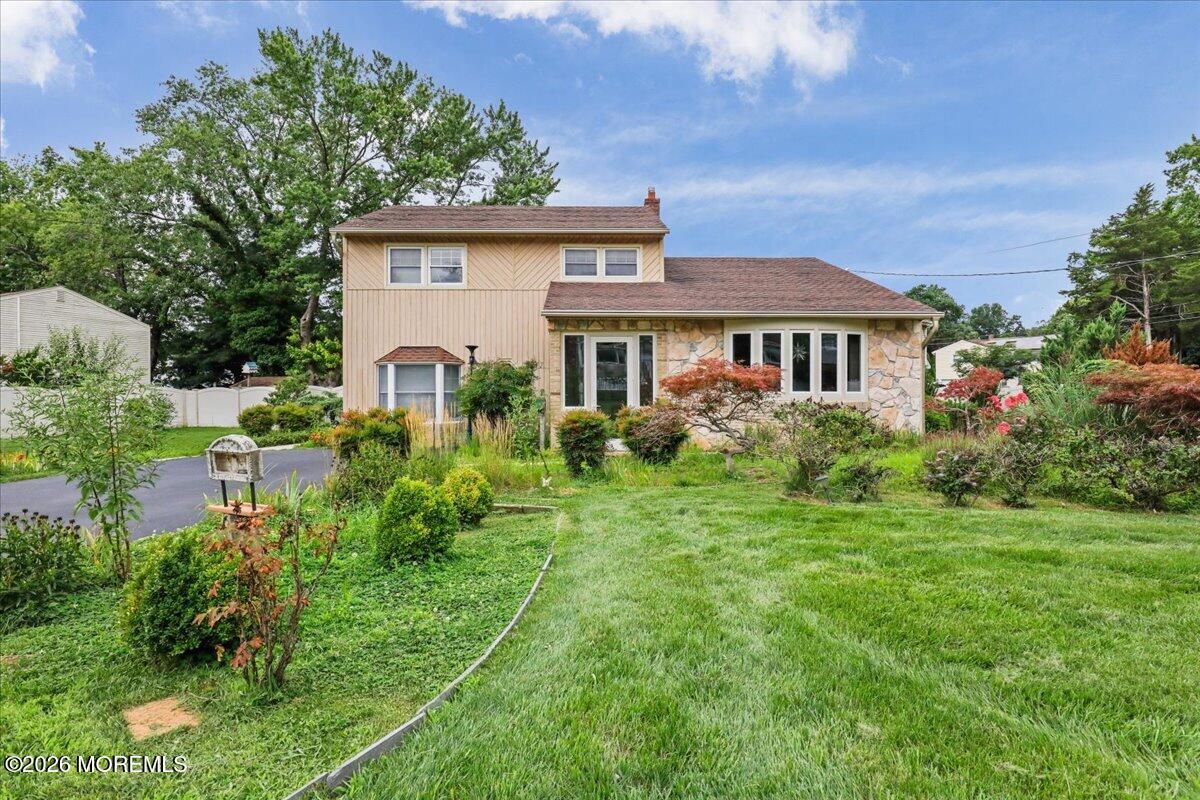 20 Eisele Avenue