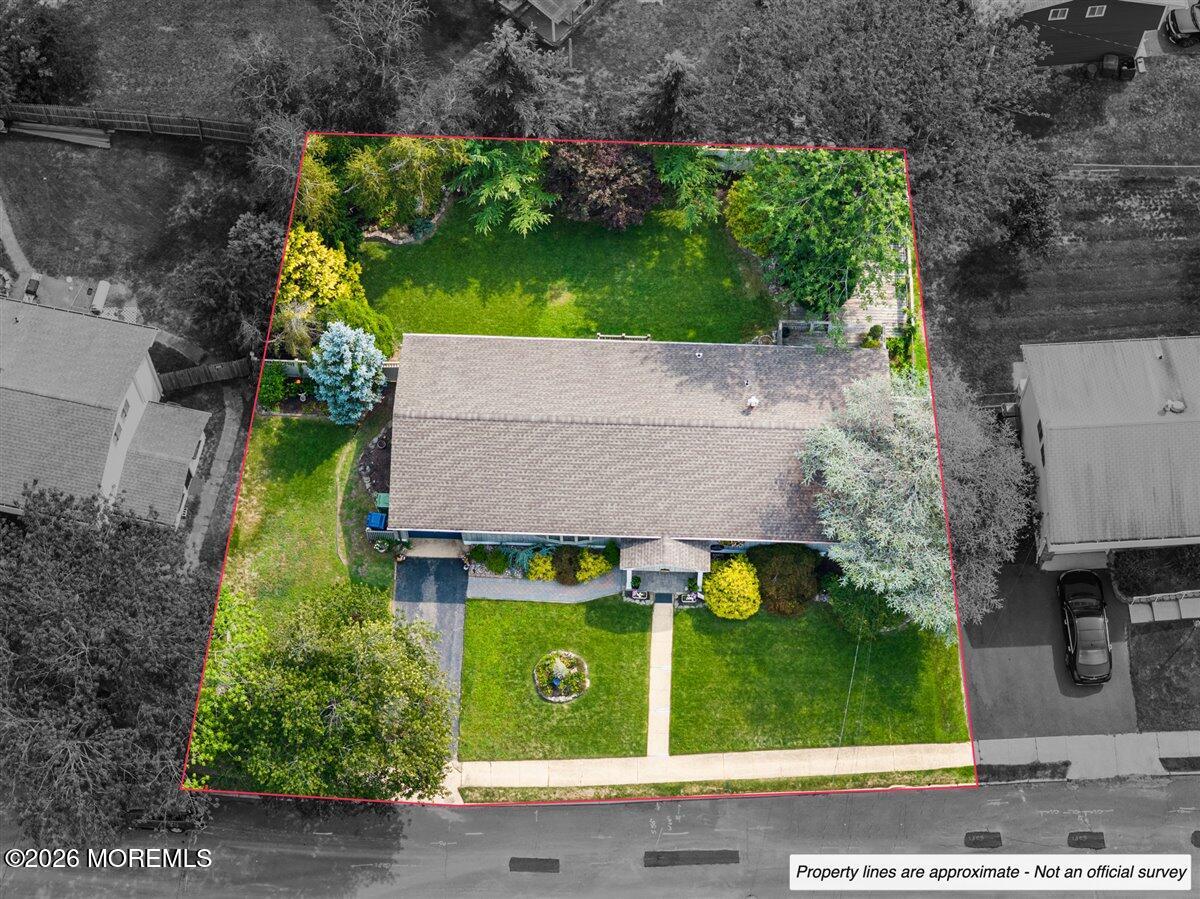 802 Stamford Drive