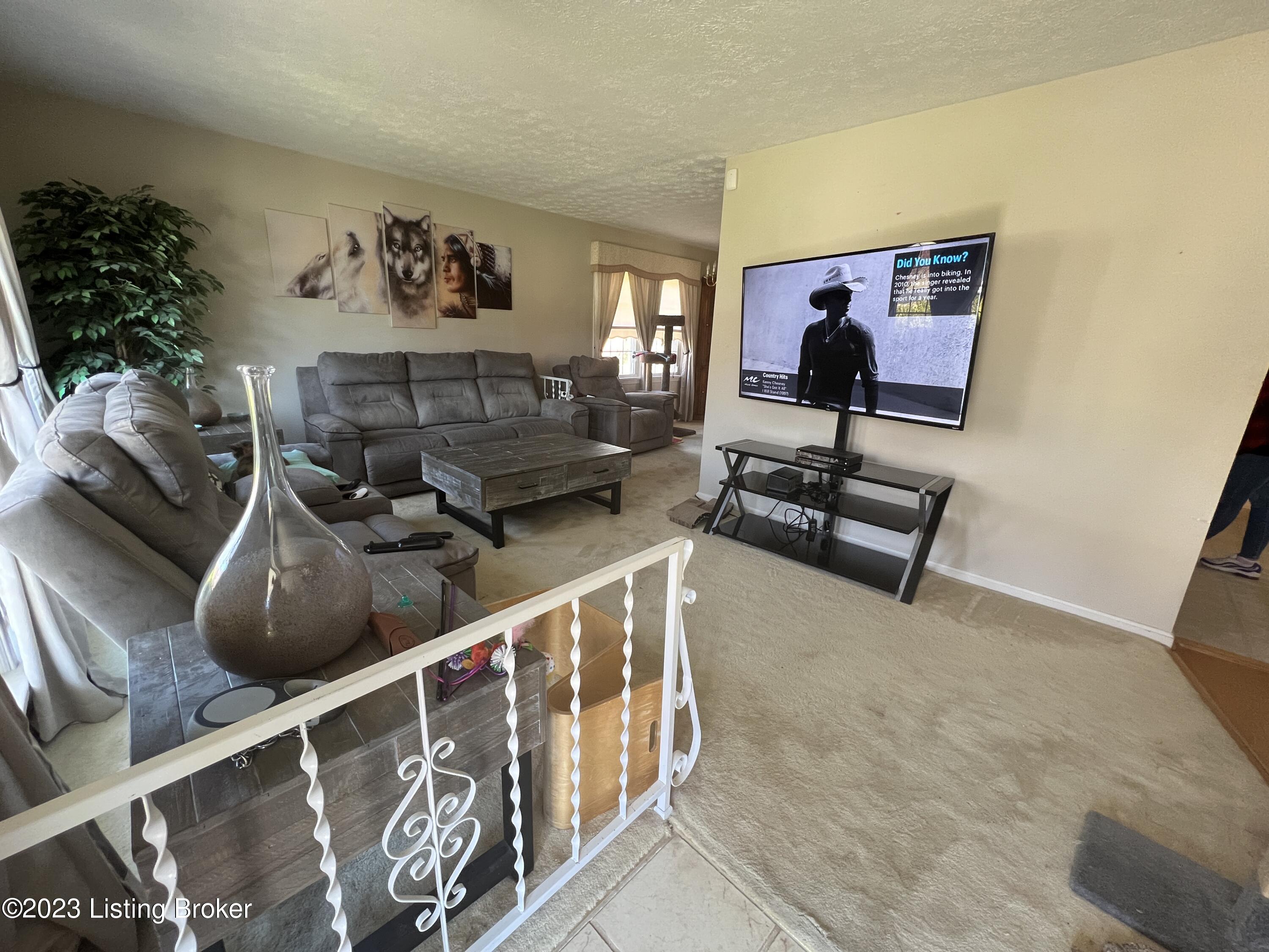 7537 Merlyn Cir