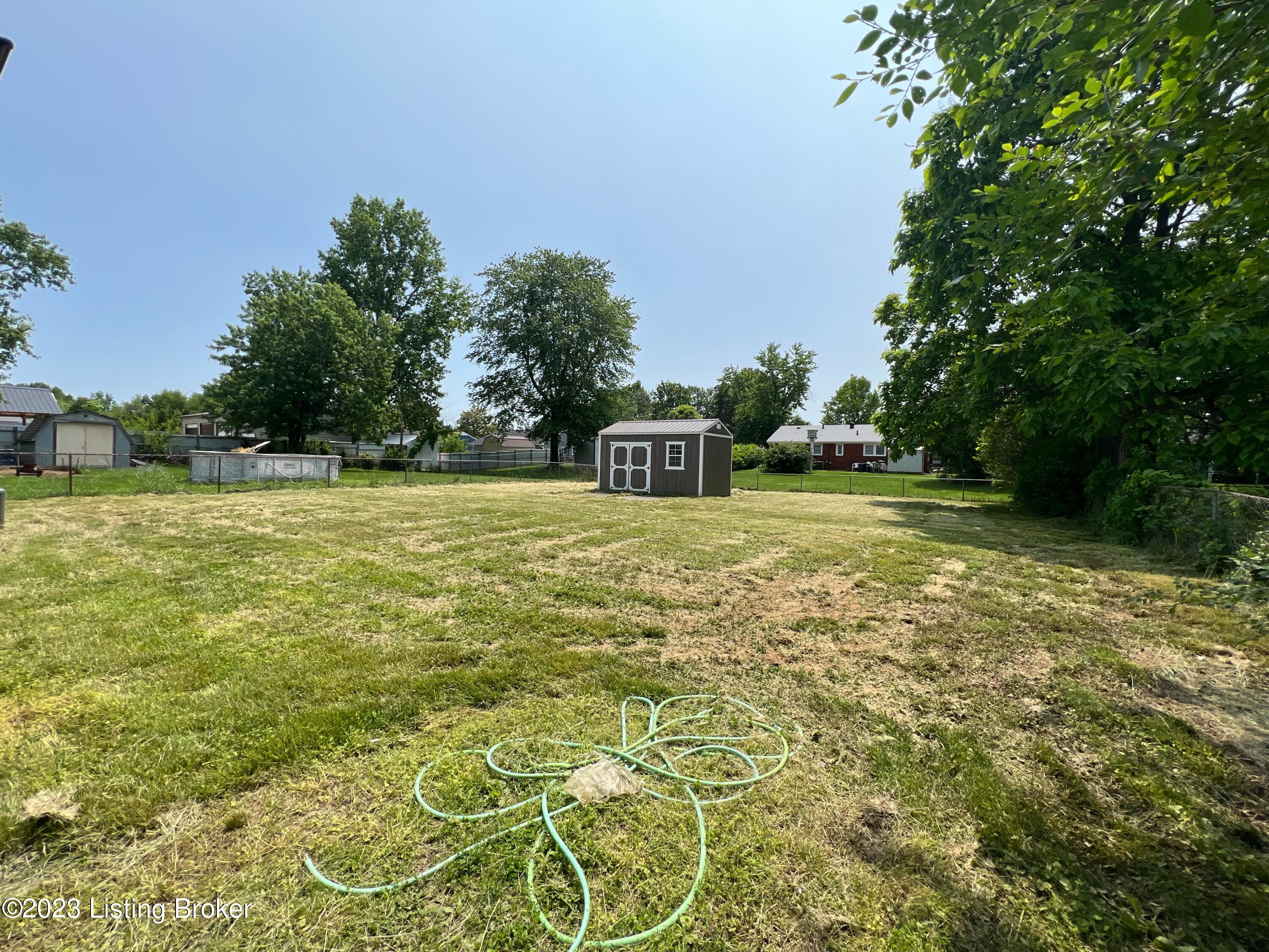 7210 Watson Ln