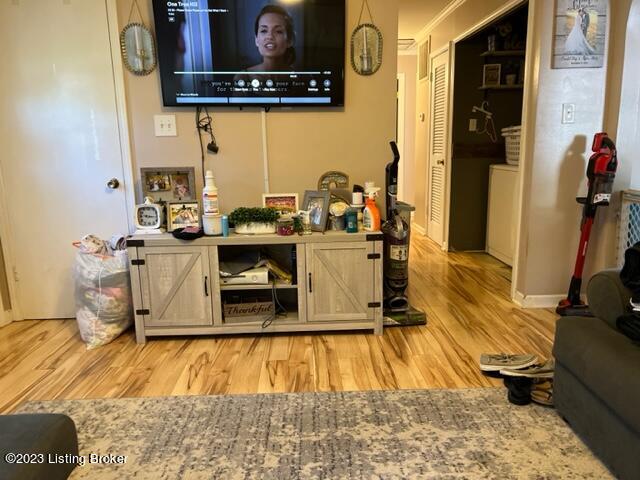 5405 Rayburn Rd