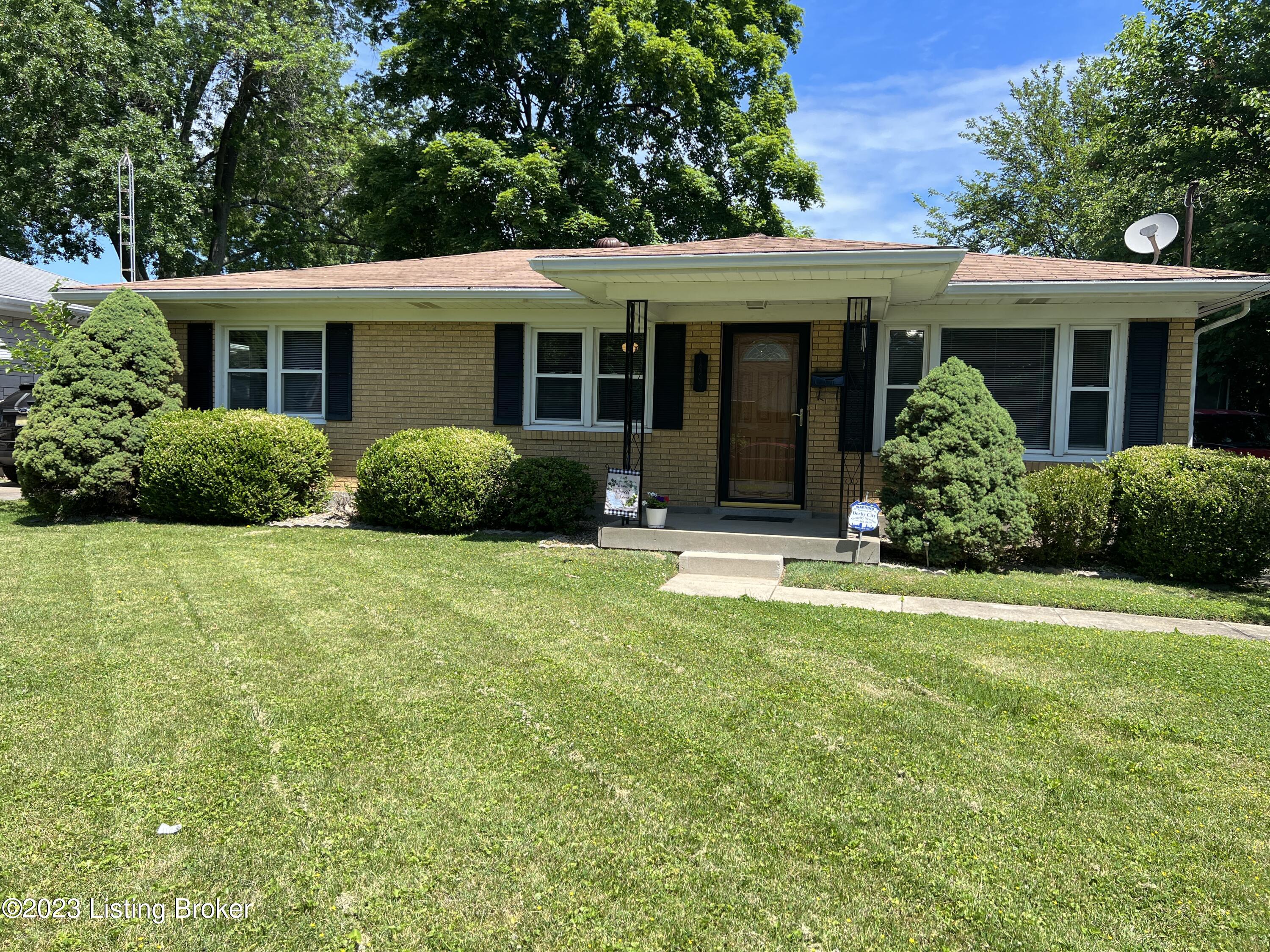 1403 Garvey Dr