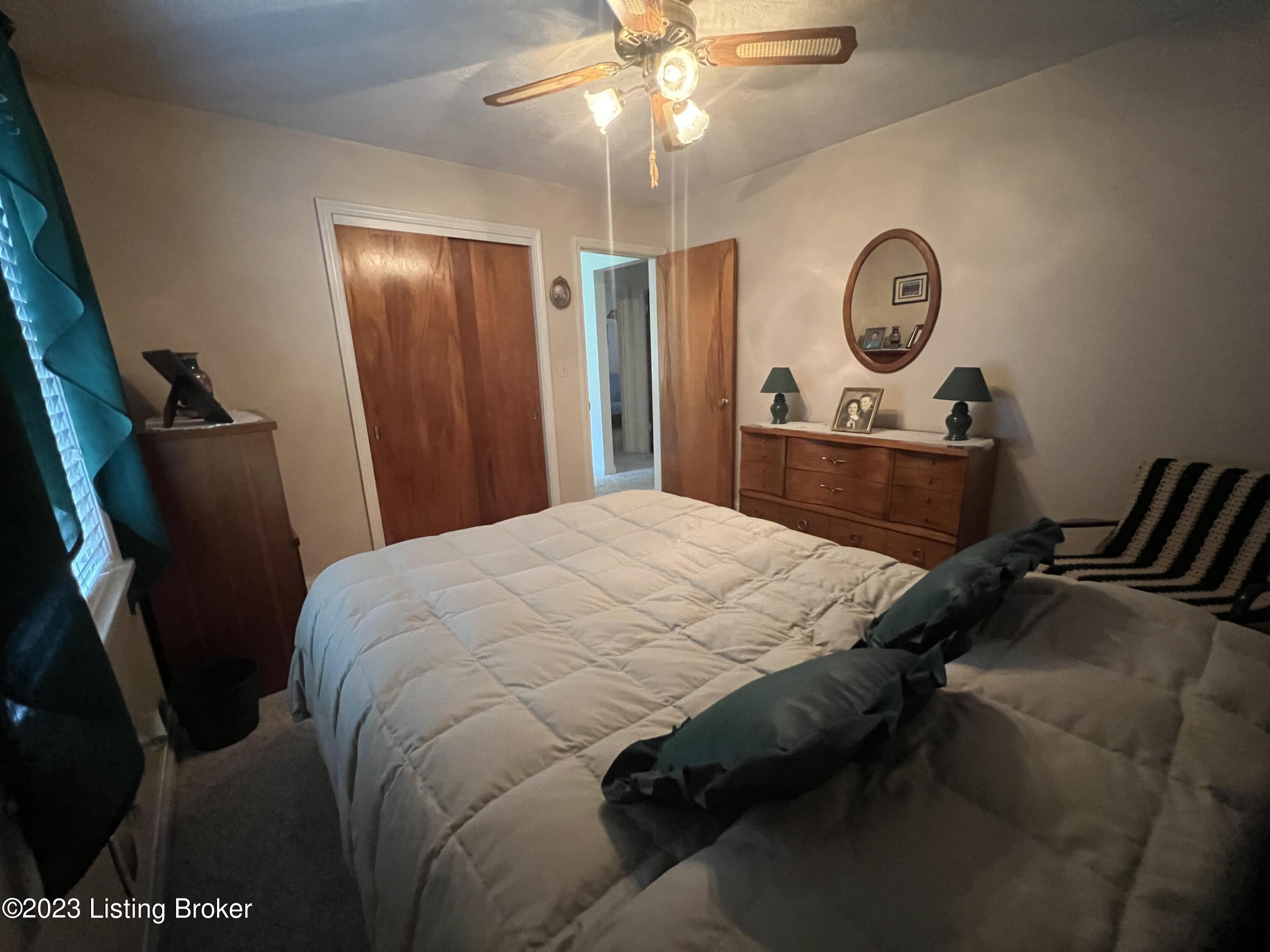 9219 Ponder Ln