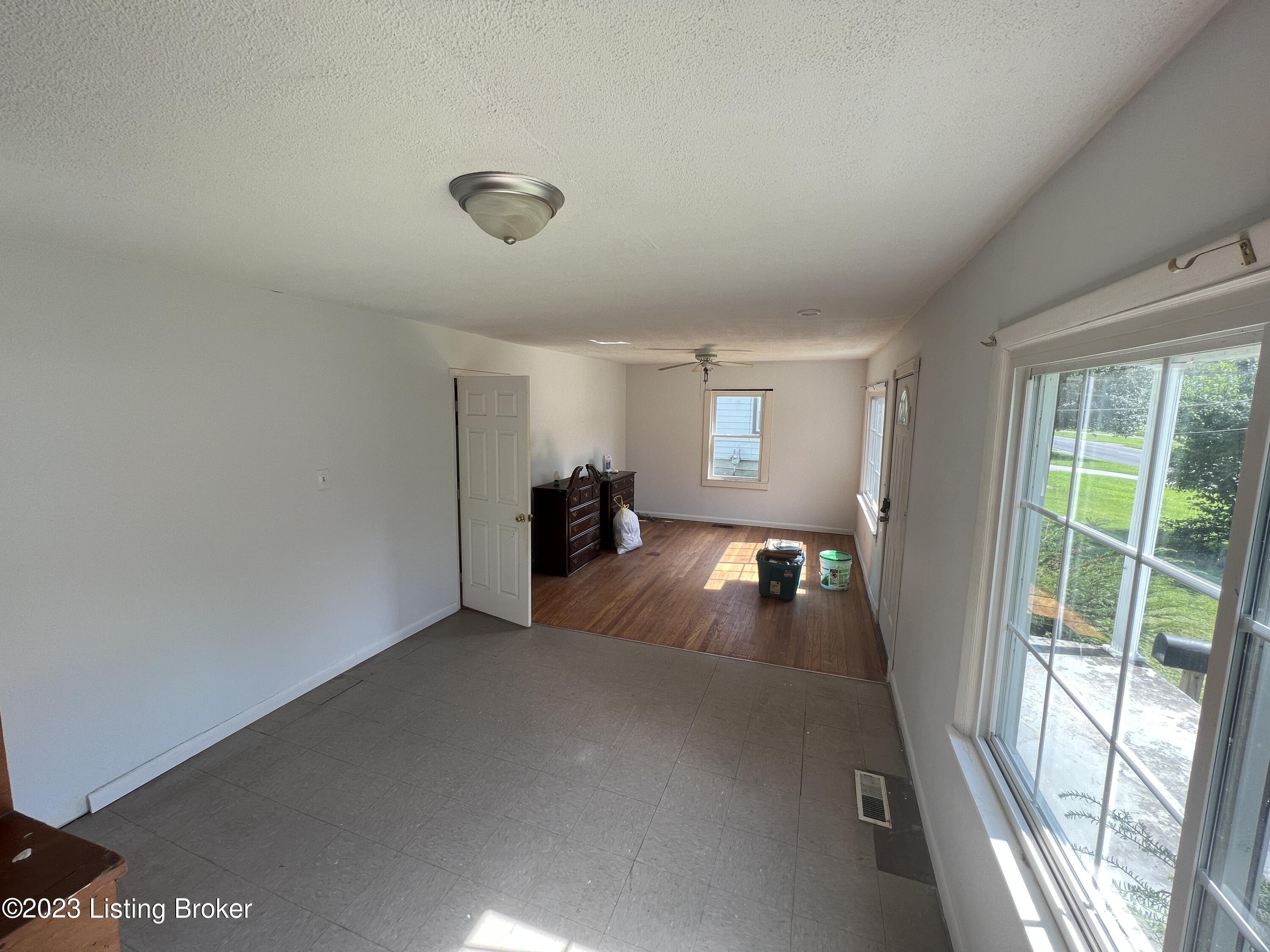 4403 Savage Dr
