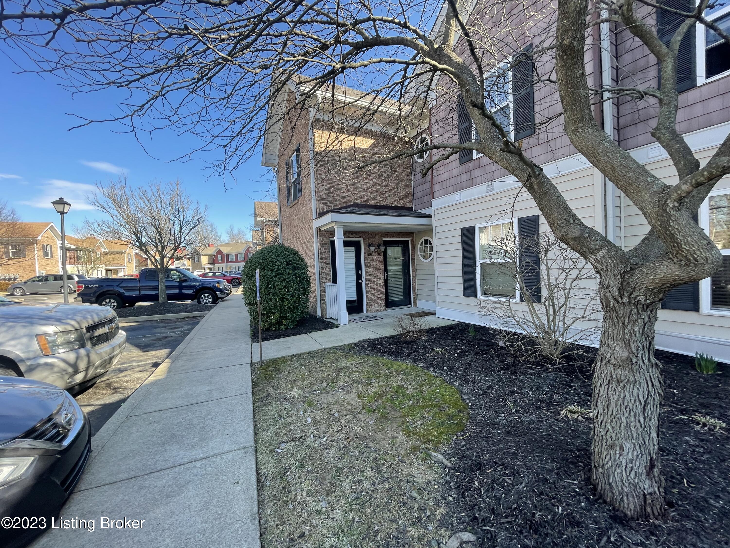 6500 Brook Bend Way, 206