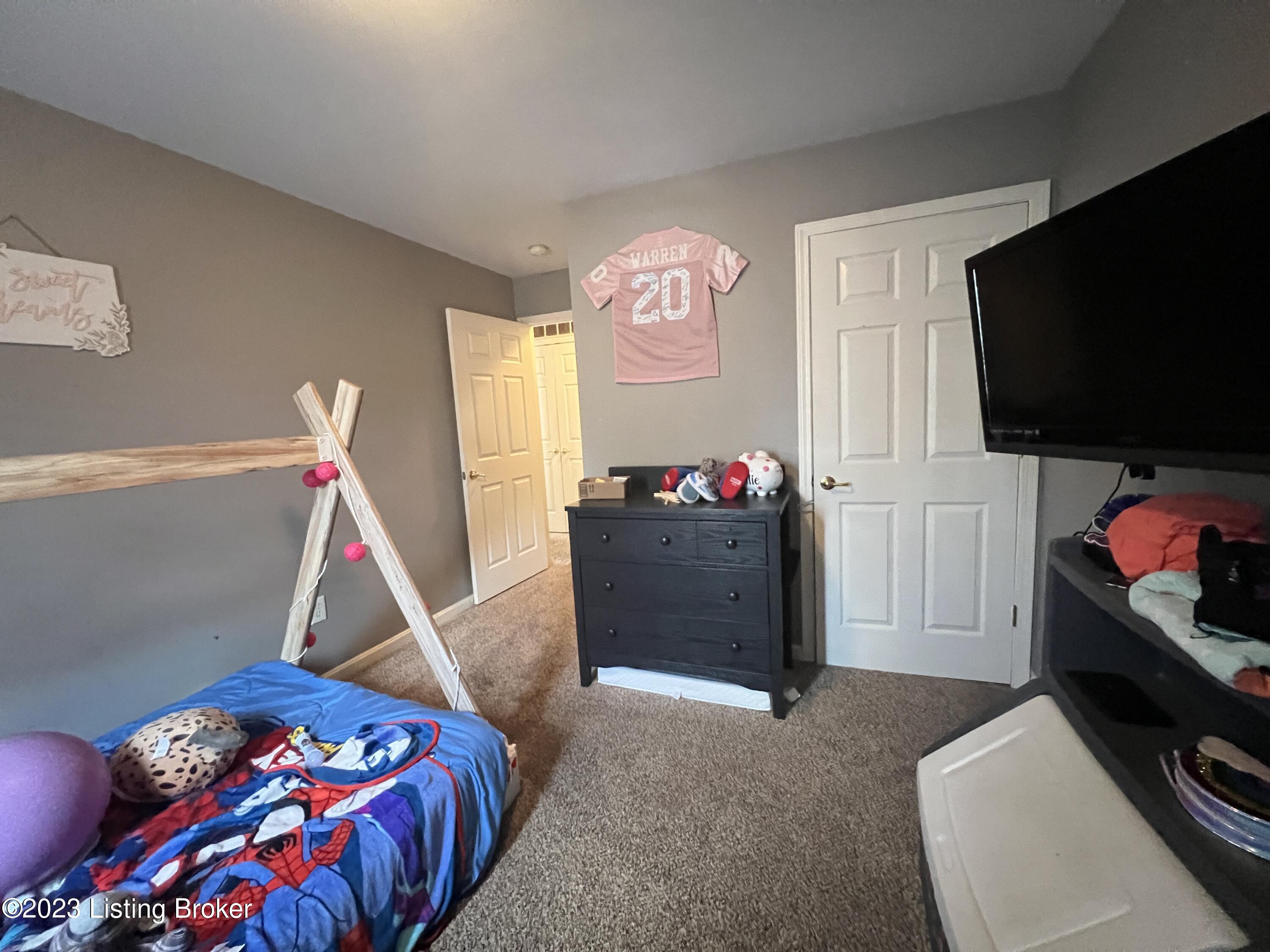 6500 Brook Bend Way, 206