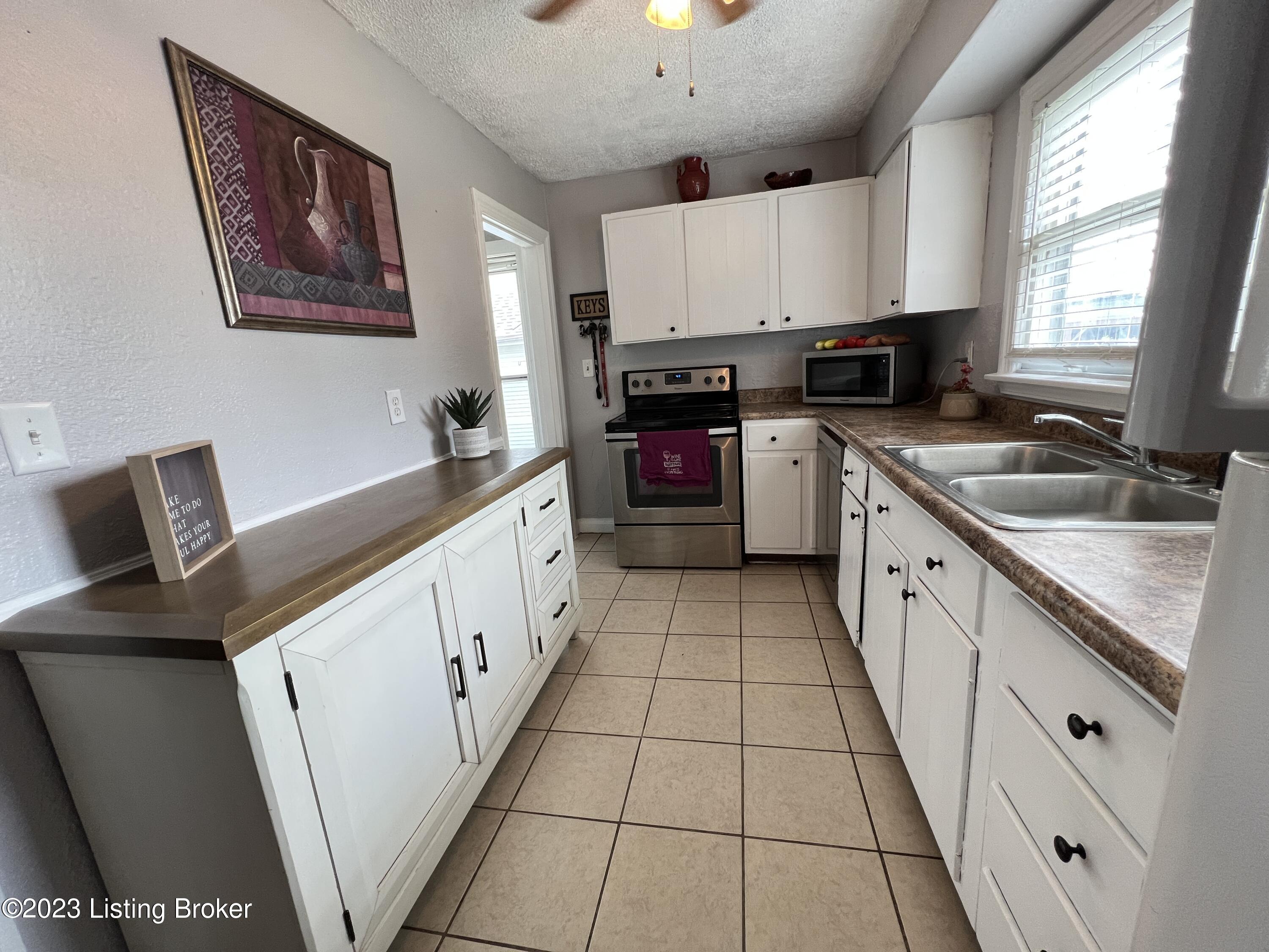 5352 New Cut Rd
