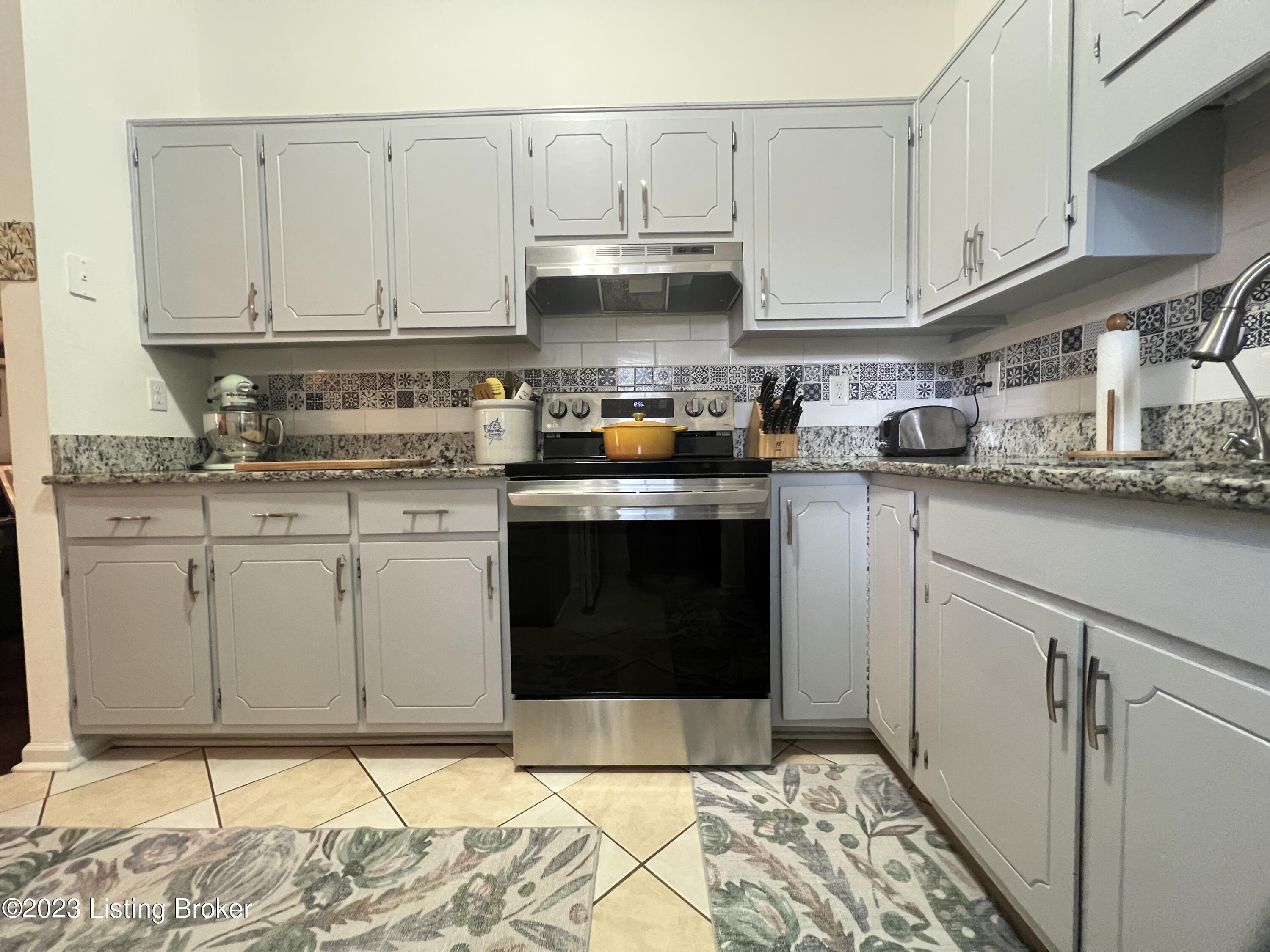 829 Magnolia Dr