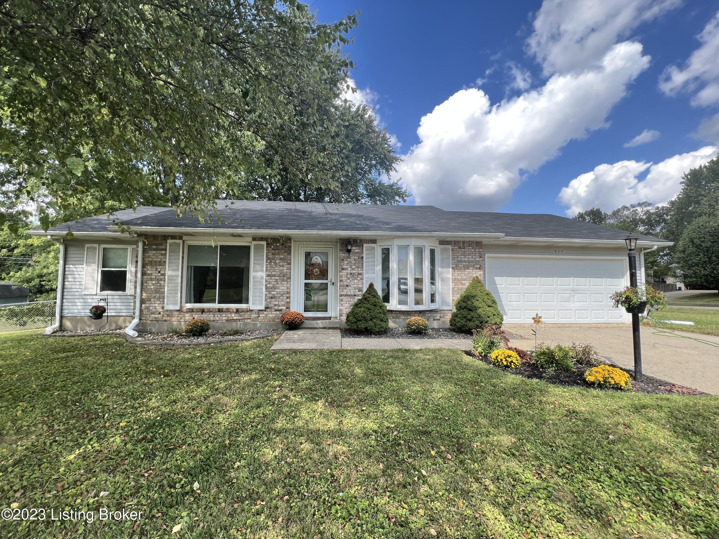 829 Magnolia Dr