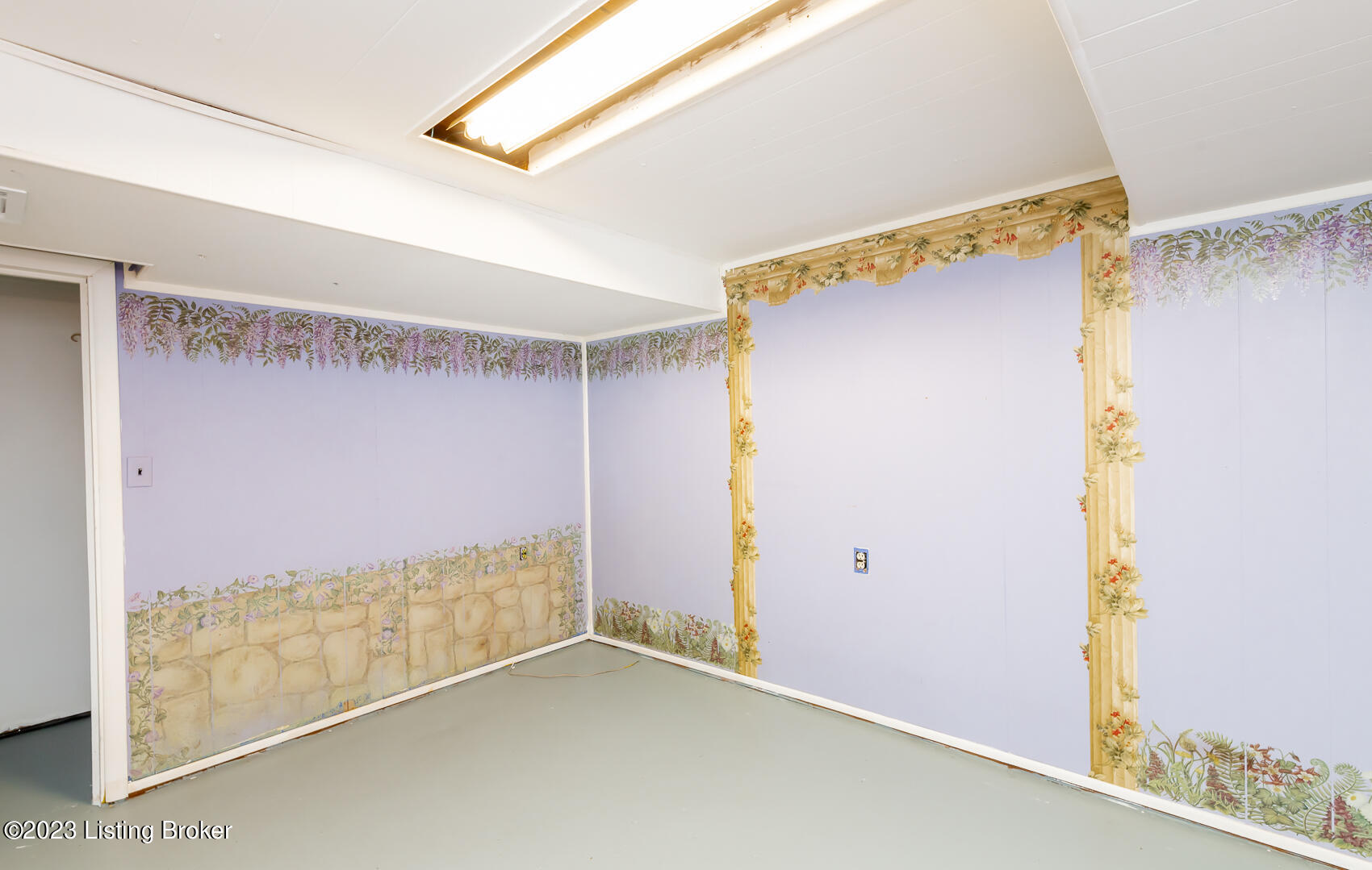 6115 Arlone Ct