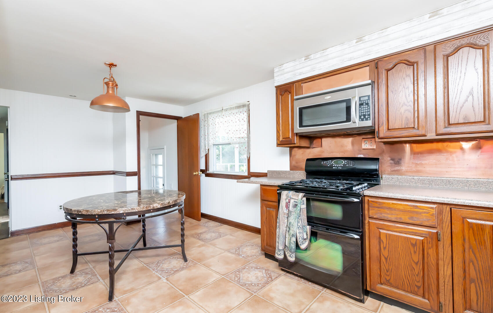 6115 Arlone Ct