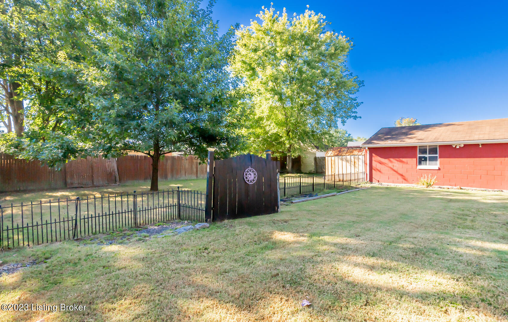 6115 Arlone Ct
