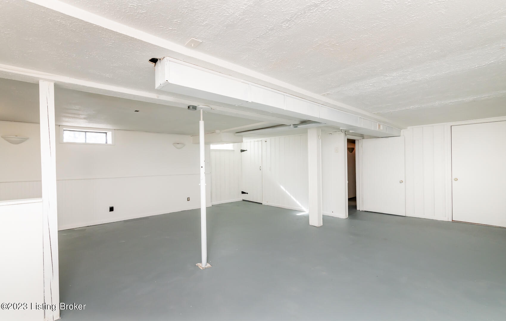 6115 Arlone Ct