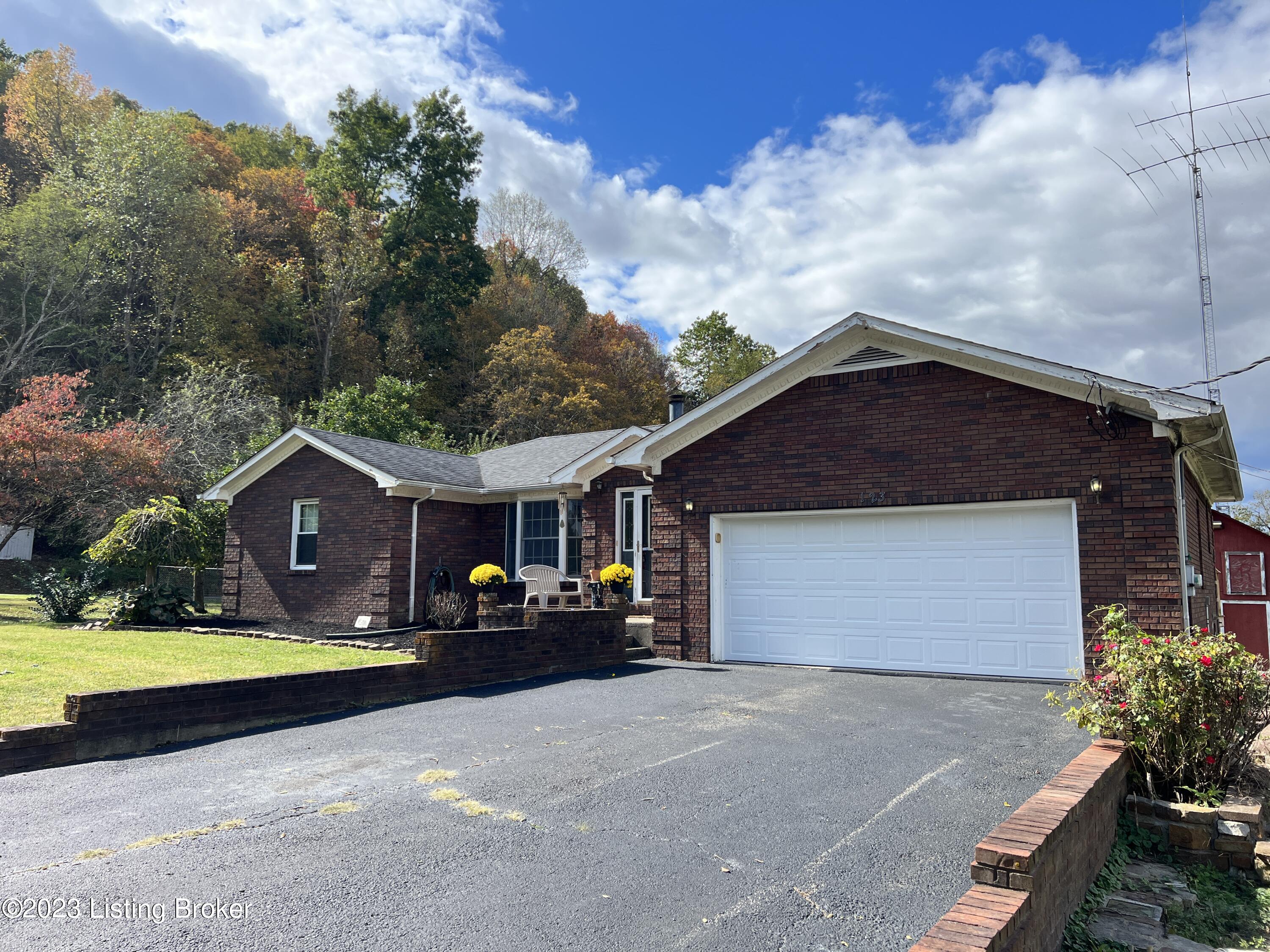 123 Scotts Gap Rd